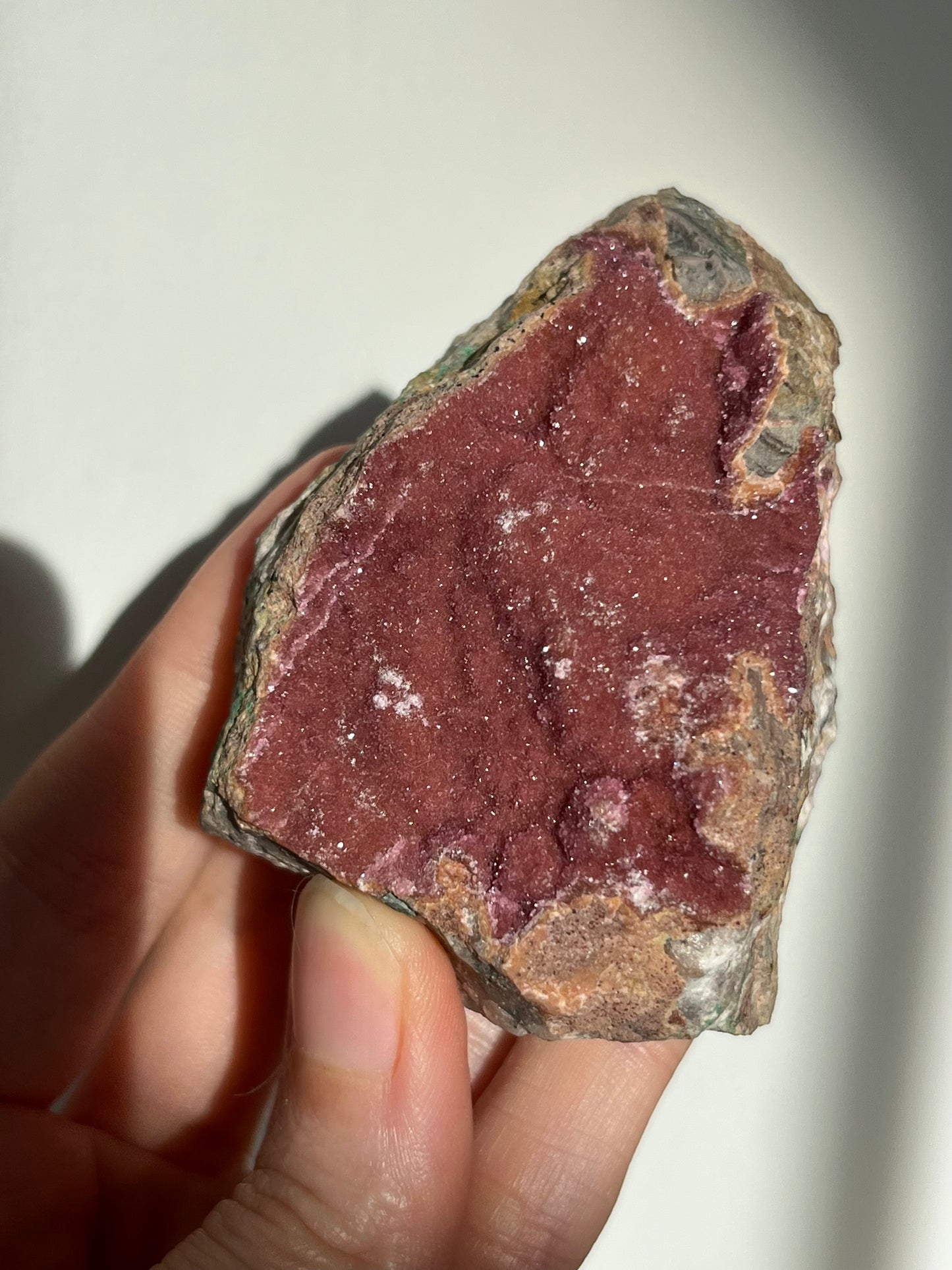 含白云石包裹体的钴方解石簇 #5