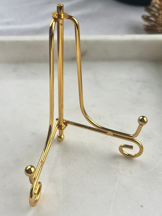 Soporte de losa dorada