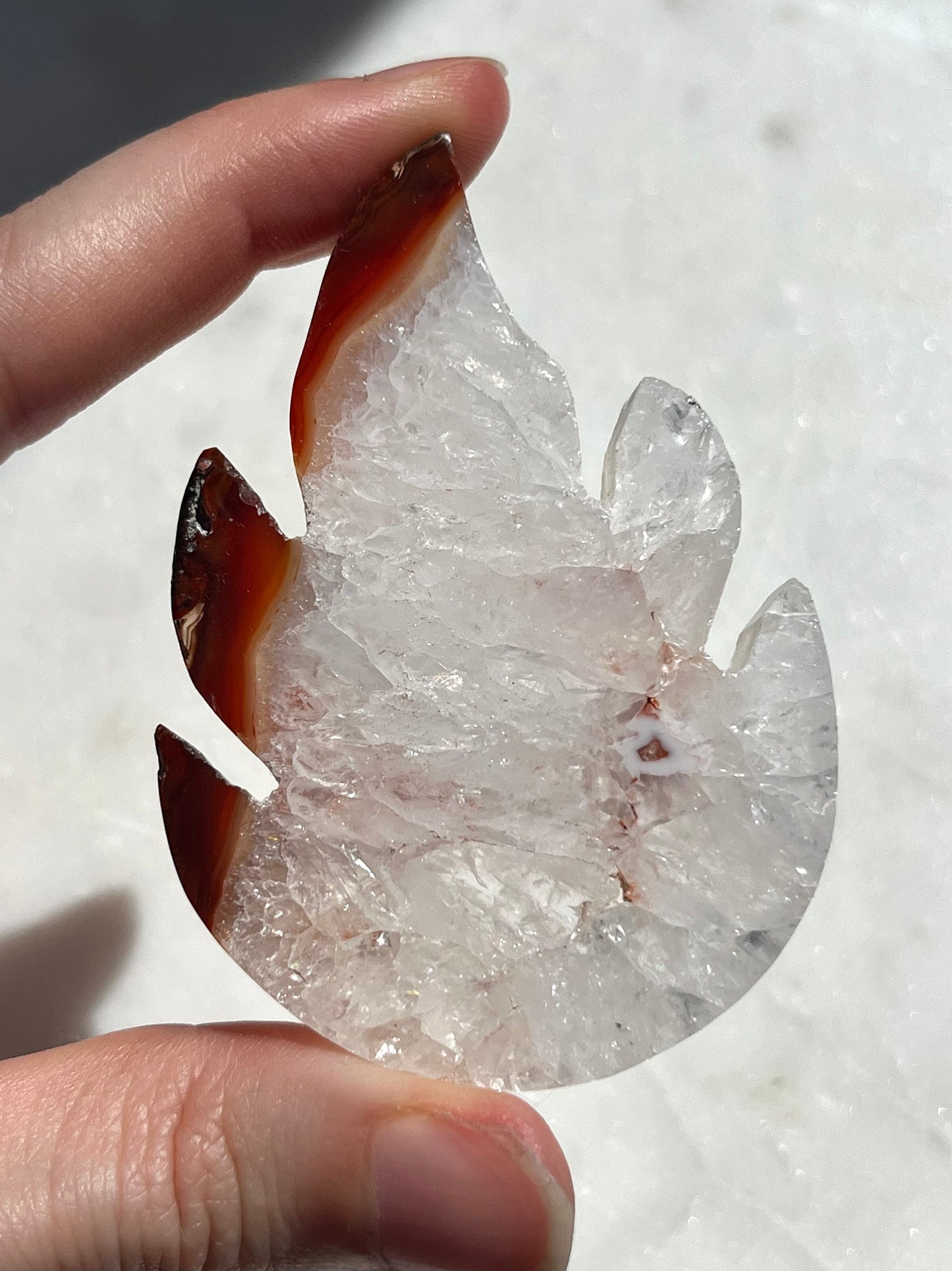 印尼红玉髓和石英火焰雕刻