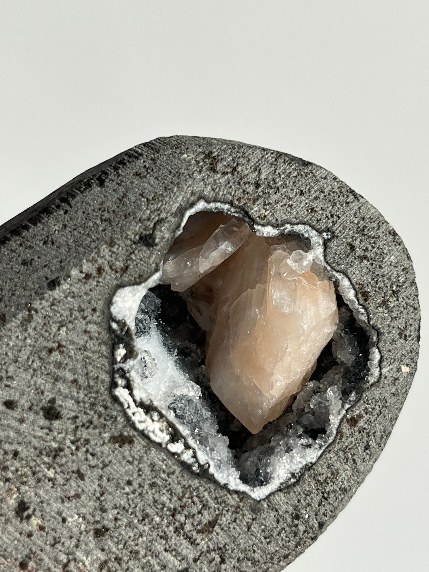 Black Chalcedony with Peach Stilbite Geode Cave in Basalt P