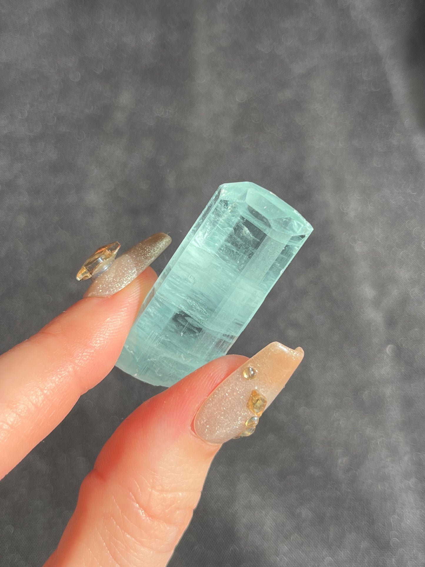 Aquamarine Specimen with Natural Faceted Termination N
