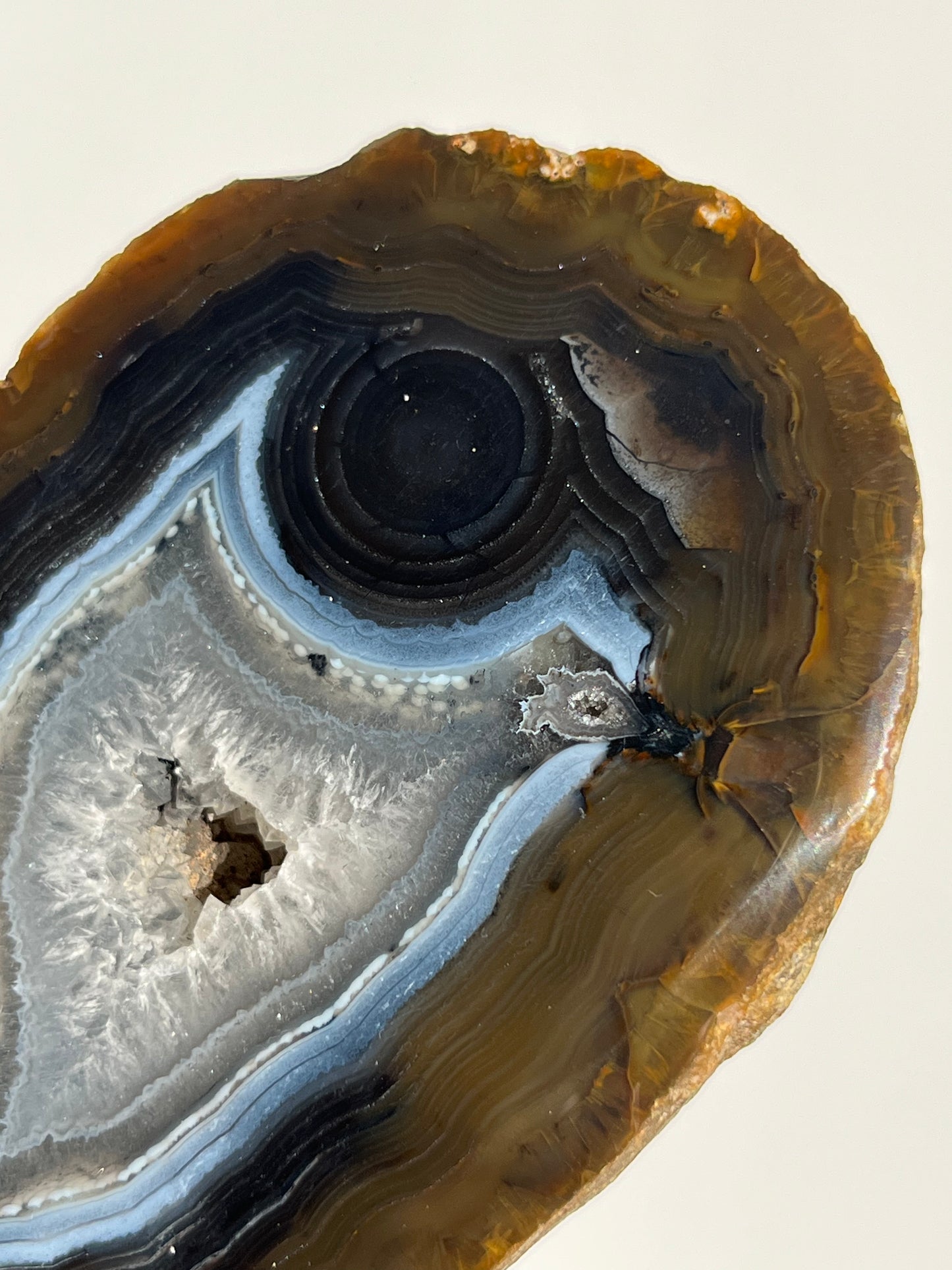 'Cyclopsis' Blue East Indonesian Single-Eye Face Agate Geode B