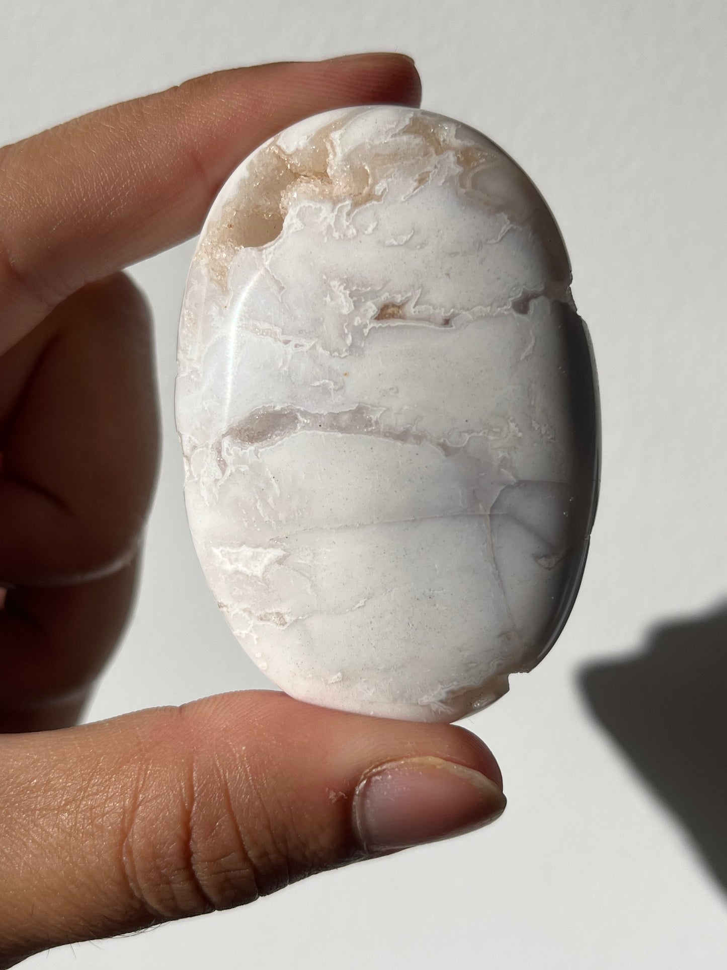 Druzy Snow Agate Palmstone L