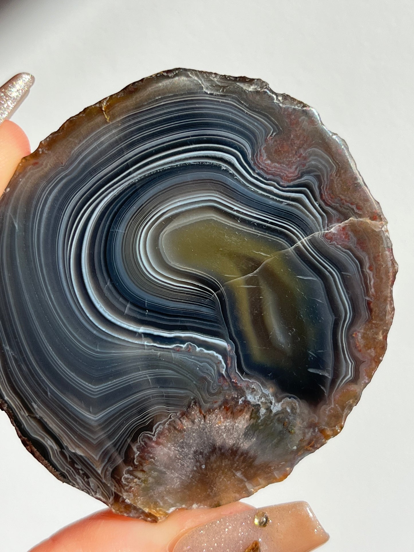 'Shadow Current' Blue-Grey East Indonesian Agate Geode Half with Parallax Effect