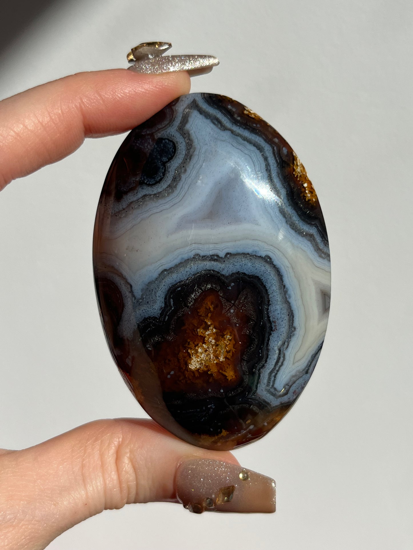 East Indonesian Agate Palmstone with Parallax Effect B