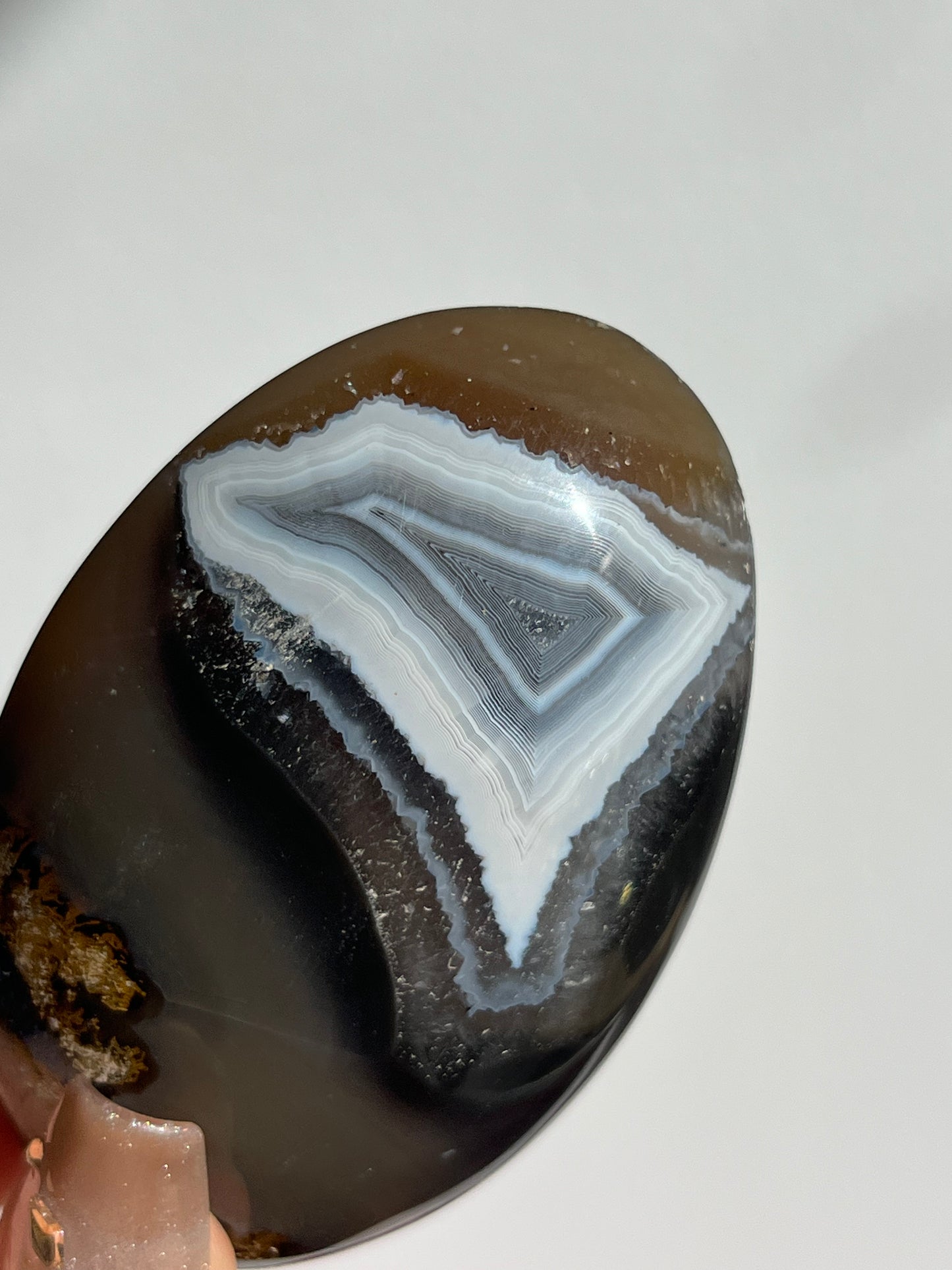 East Indonesian Agate Palmstone with Parallax Effect C