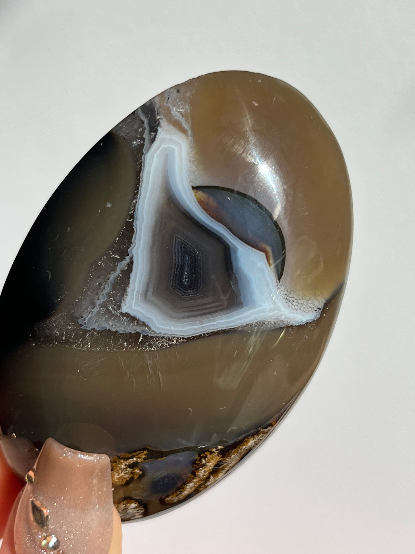 East Indonesian Agate Palmstone with Parallax Effect C