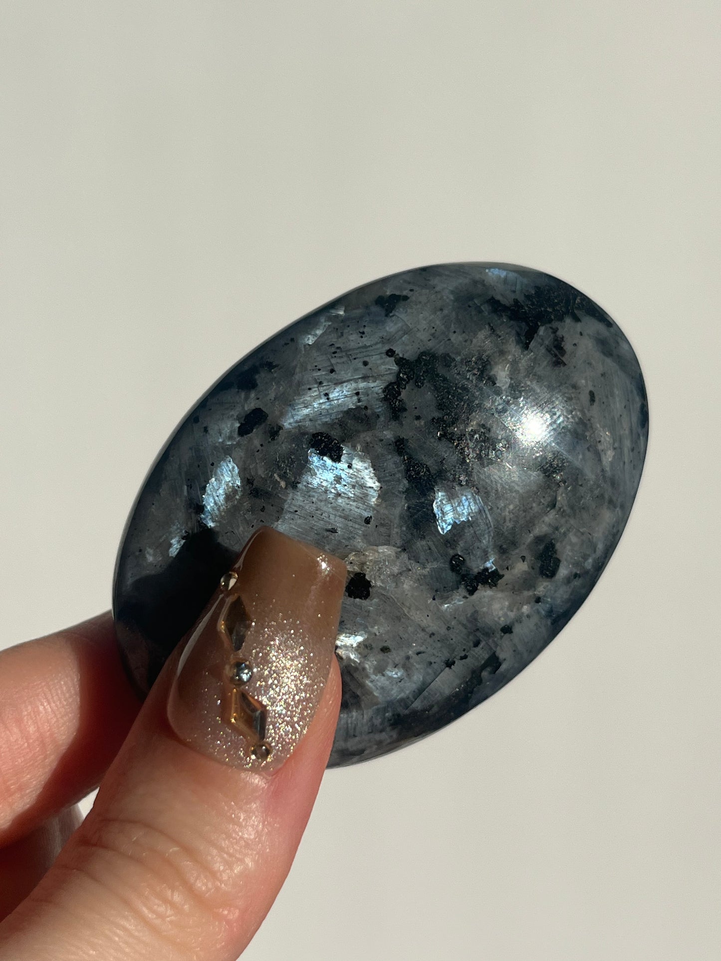 Flashy Larvikite Palmstone C