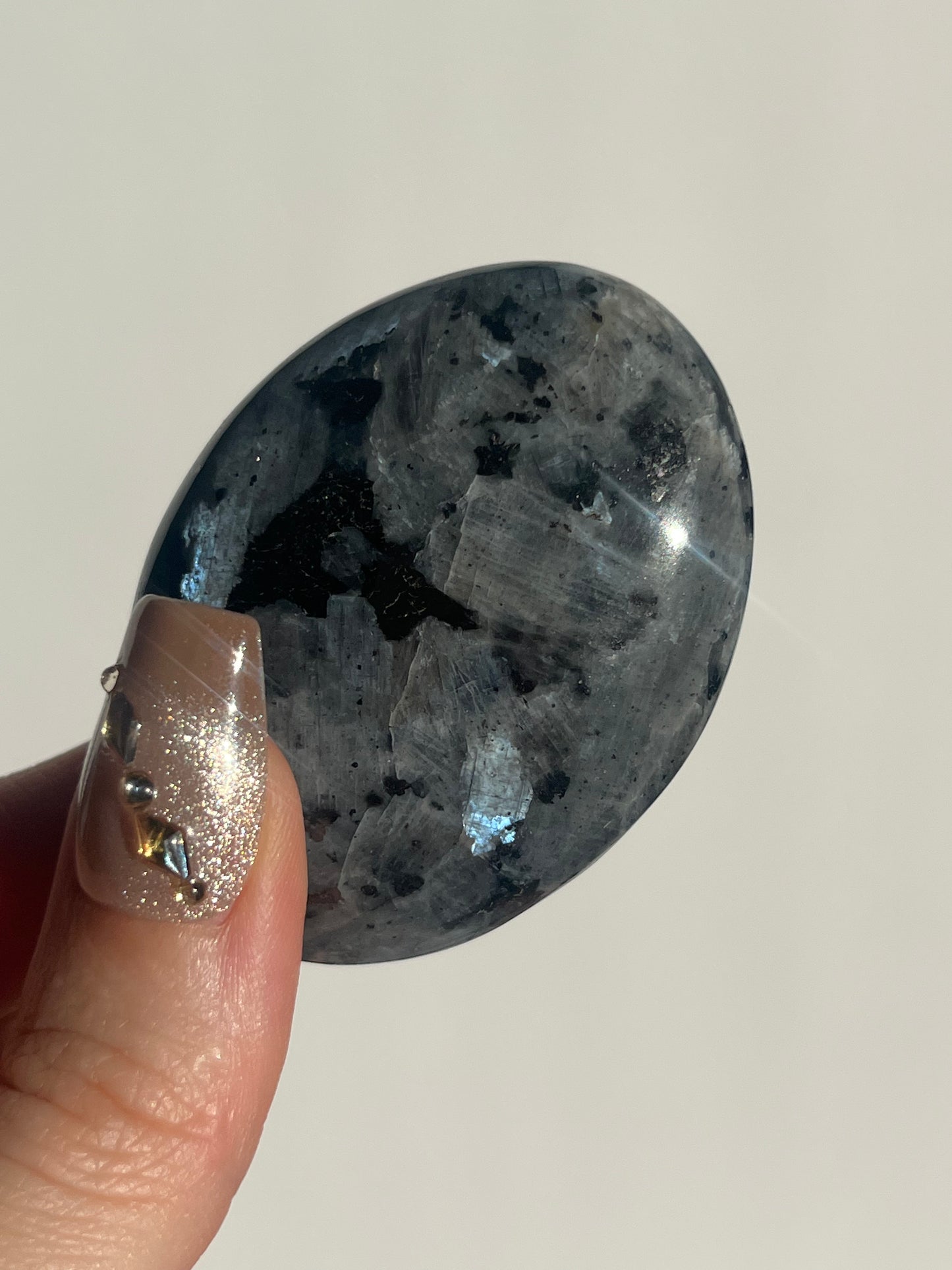 Flashy Larvikite Palmstone D