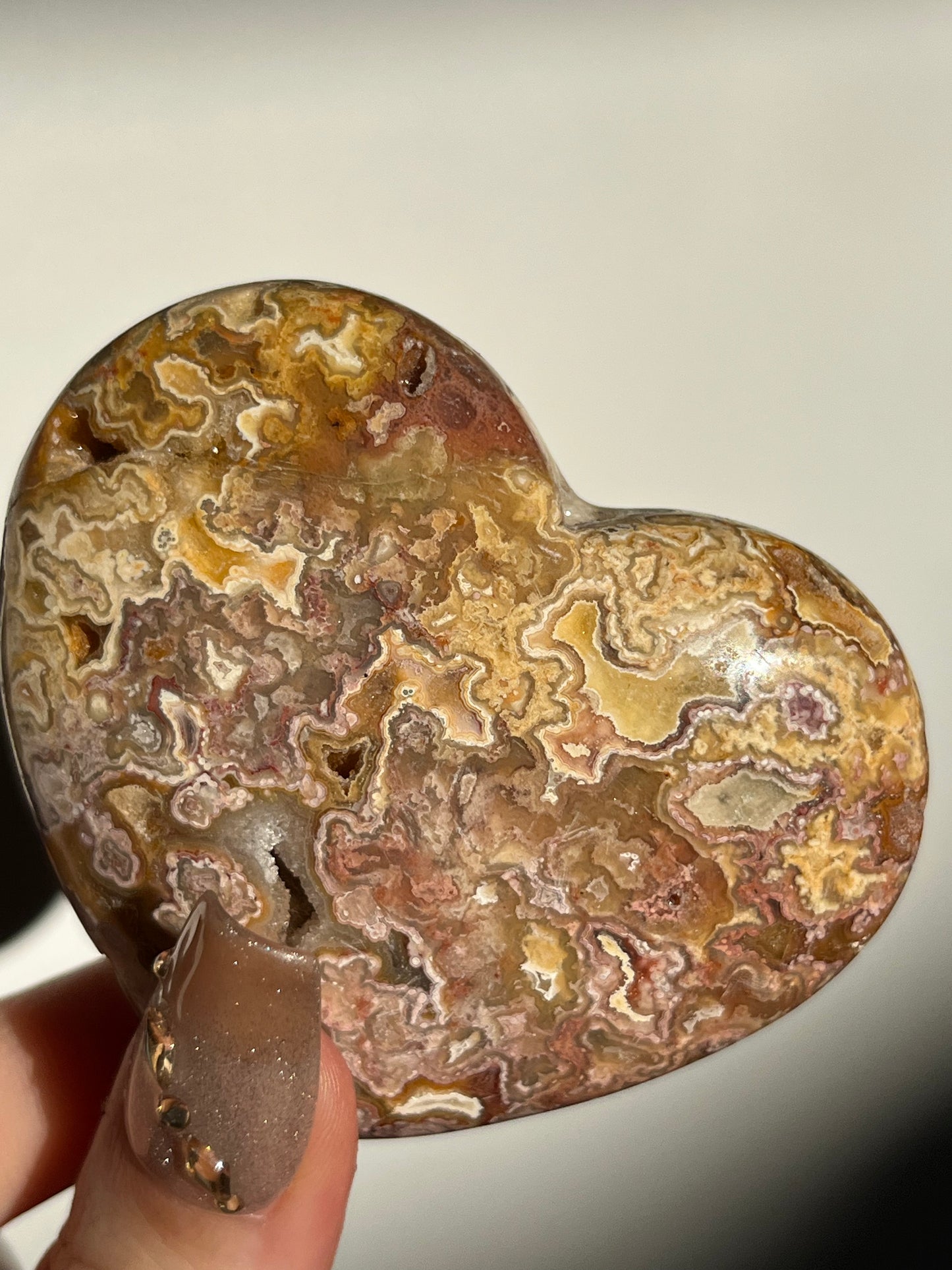 Golden x Pink Lace Agate Heart Carving A