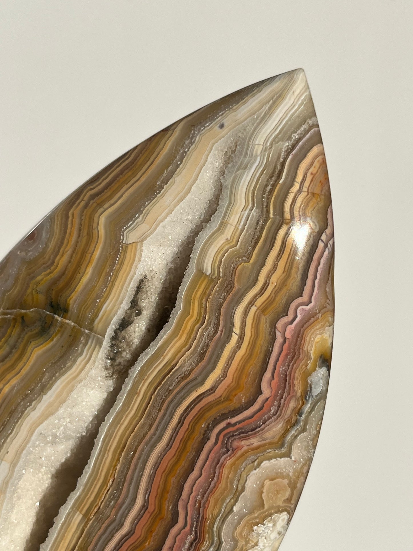 Golden Lace Agate Flame Carving C