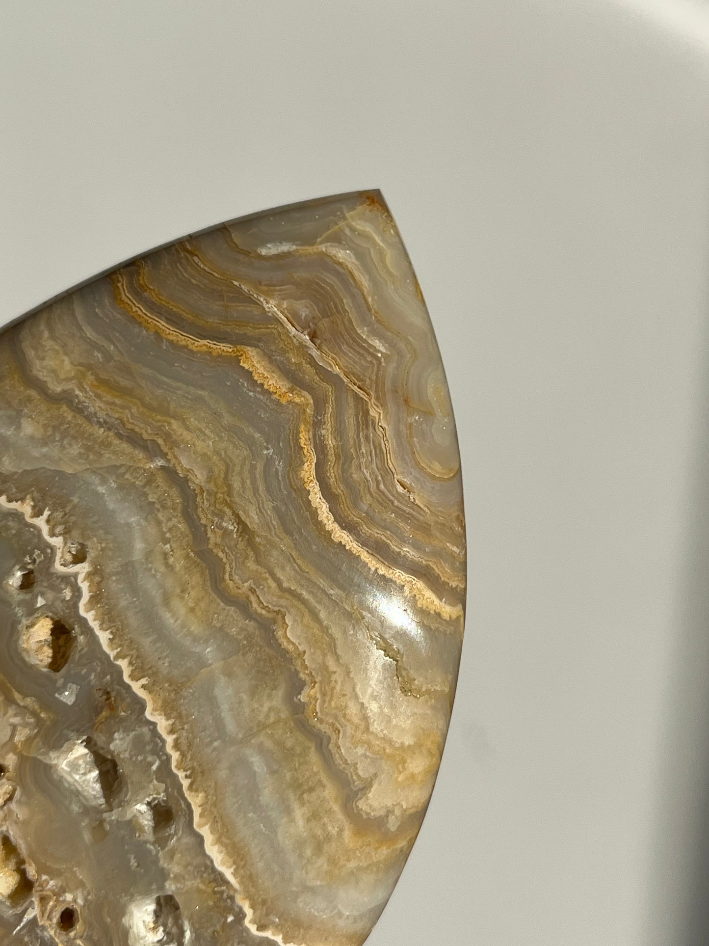 Golden Lace Agate Flame B