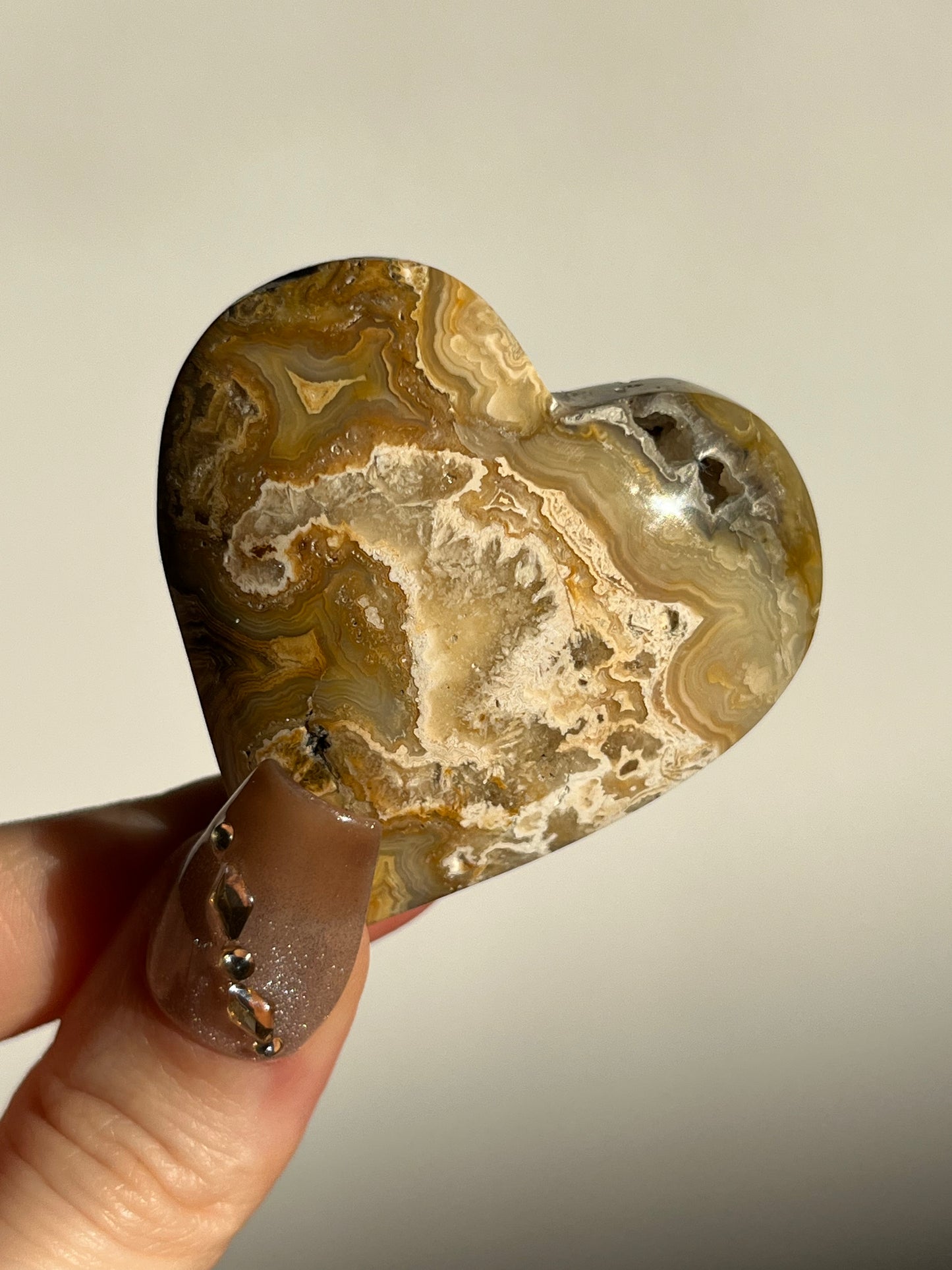 Golden Lace Agate Heart J