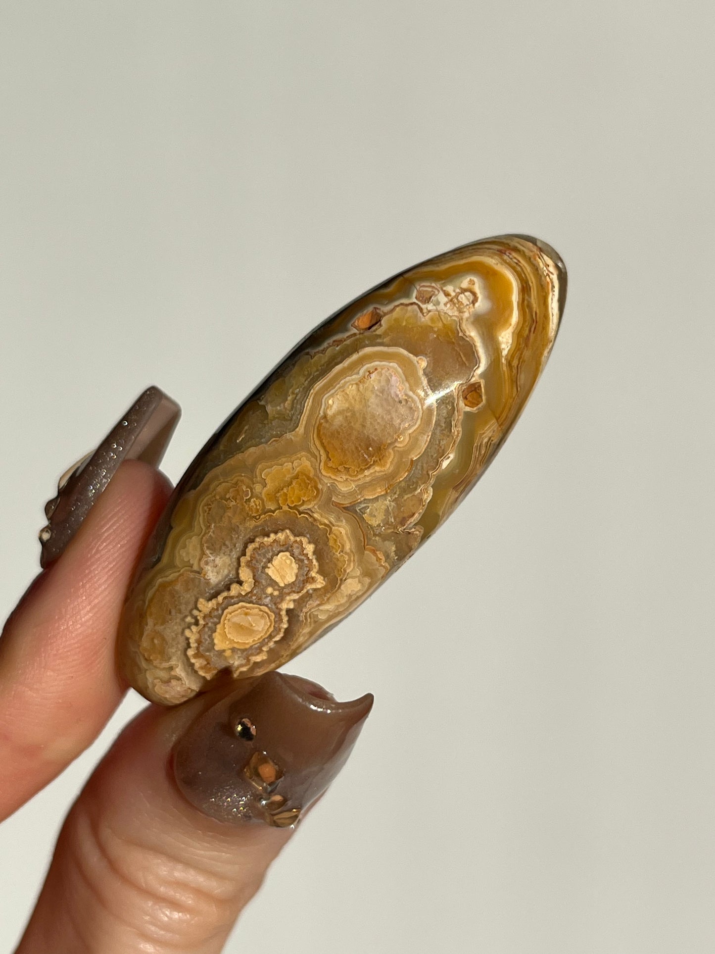 Golden Lace Agate Shiva with Parallax A