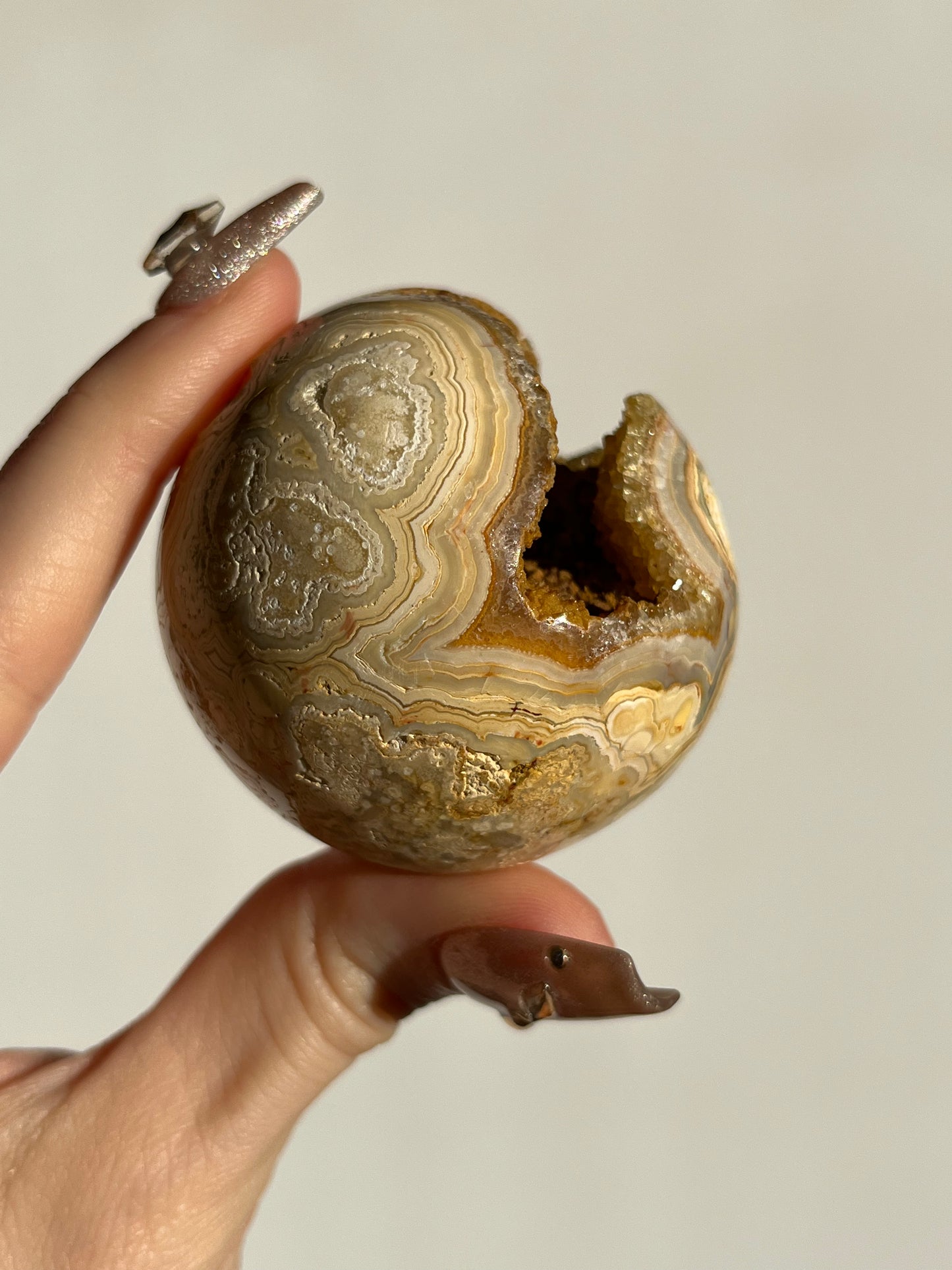 Druzy Golden Lace Agate Sphere H
