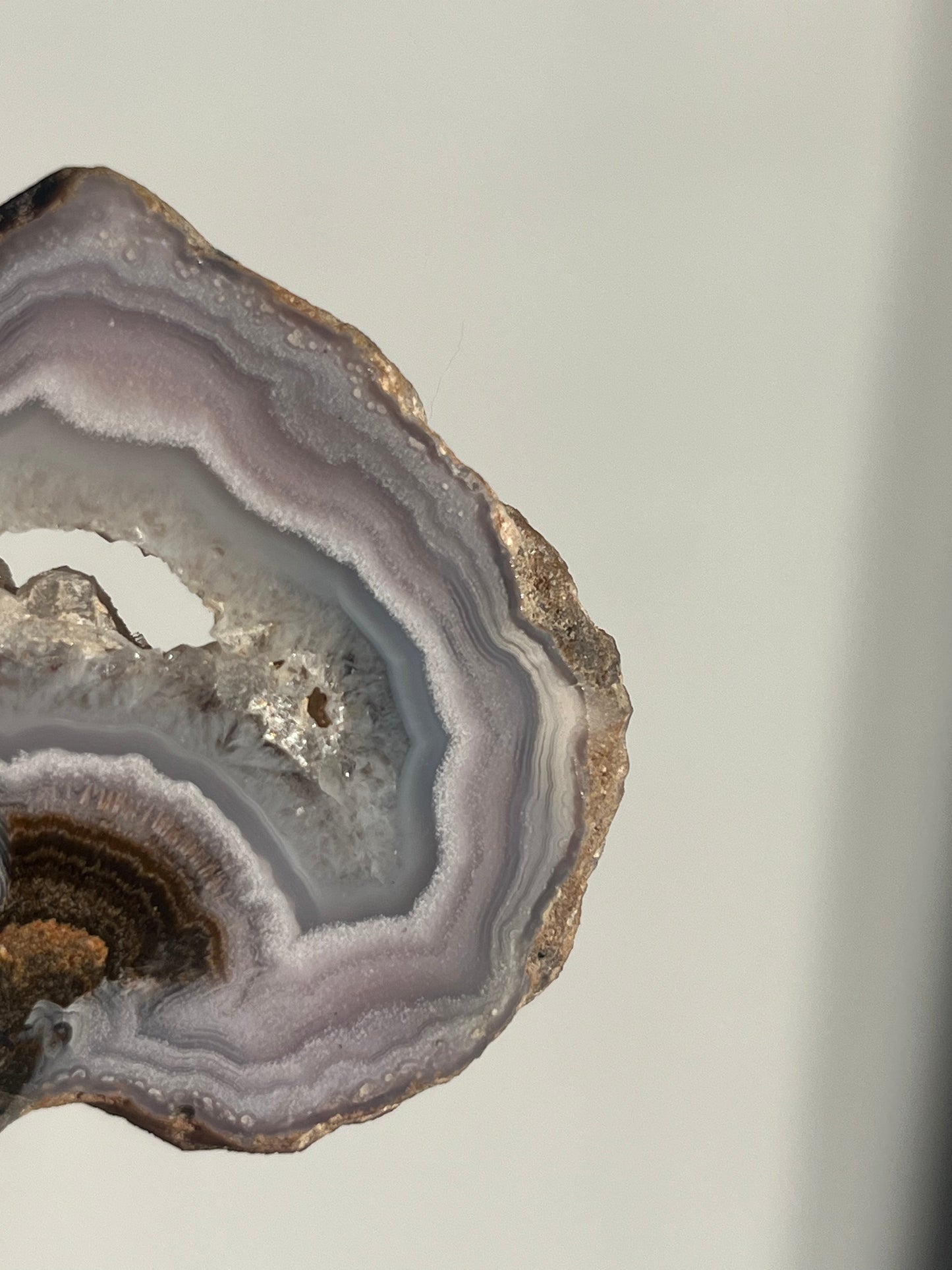 Purple Laguna Agate Slice with Sagenite Inclusions and Parallax Effect E