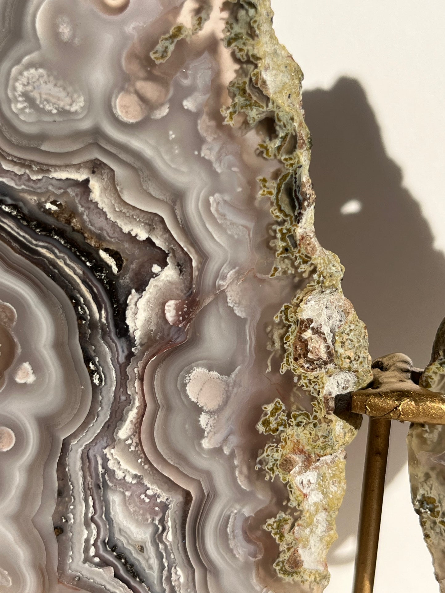 “Lemurian Garden” Lilac Agua Nueva Agate with Green Moss Inclusions and Parallax Effect Butterfly Pair on Stand