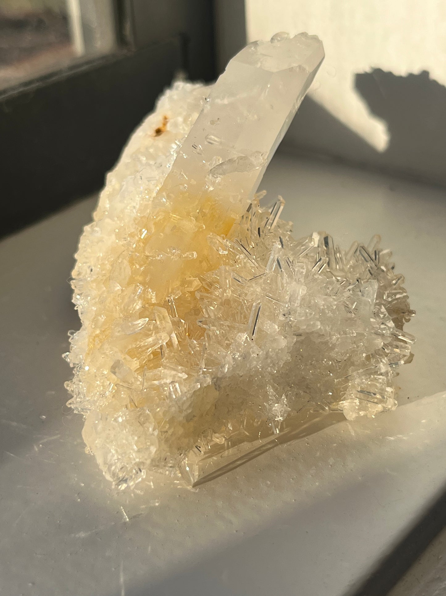 Mango Quartz Statement Cluster A