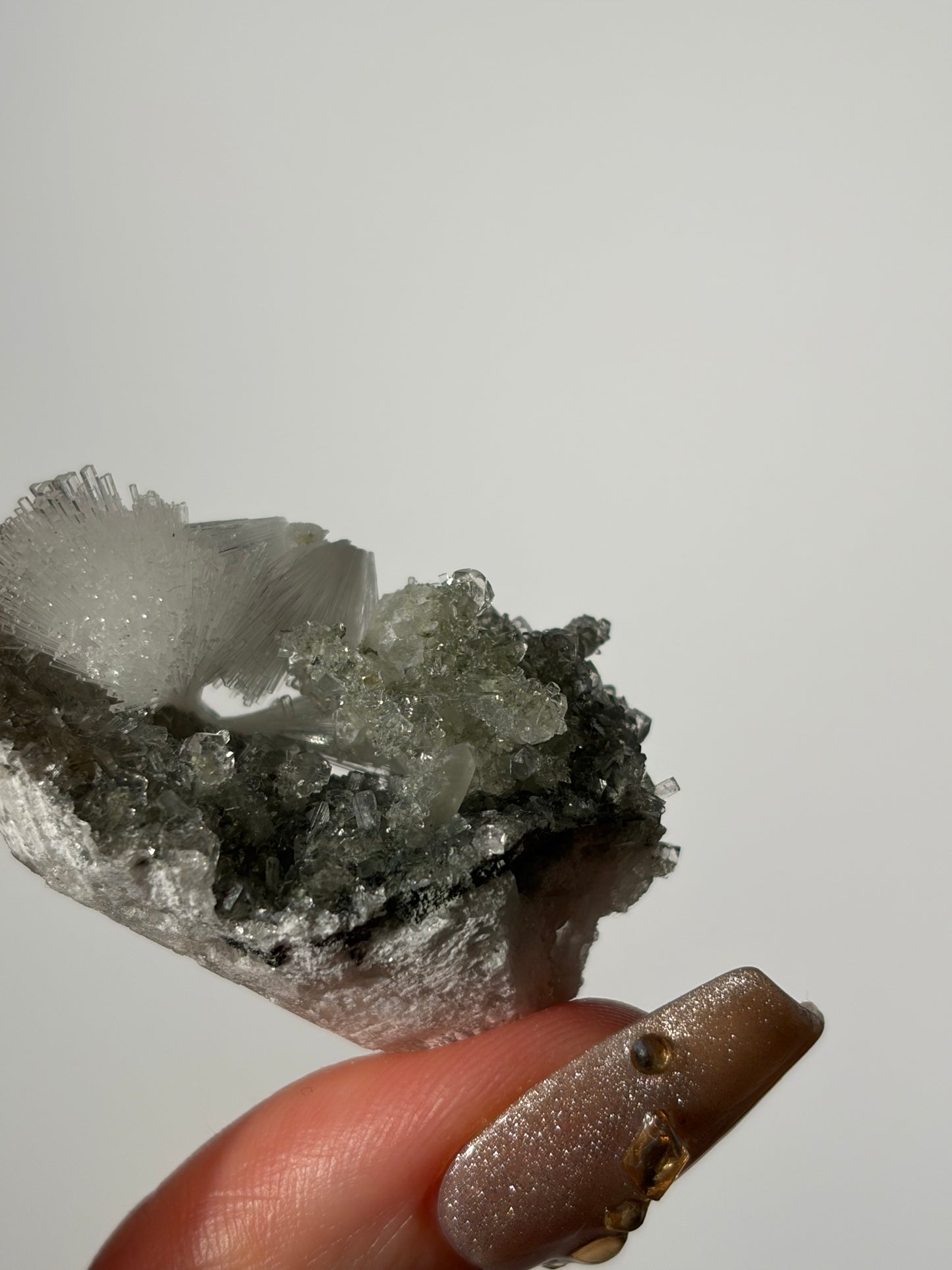Bowtie Natrolite Specimen with Quartz and Apophyllite H