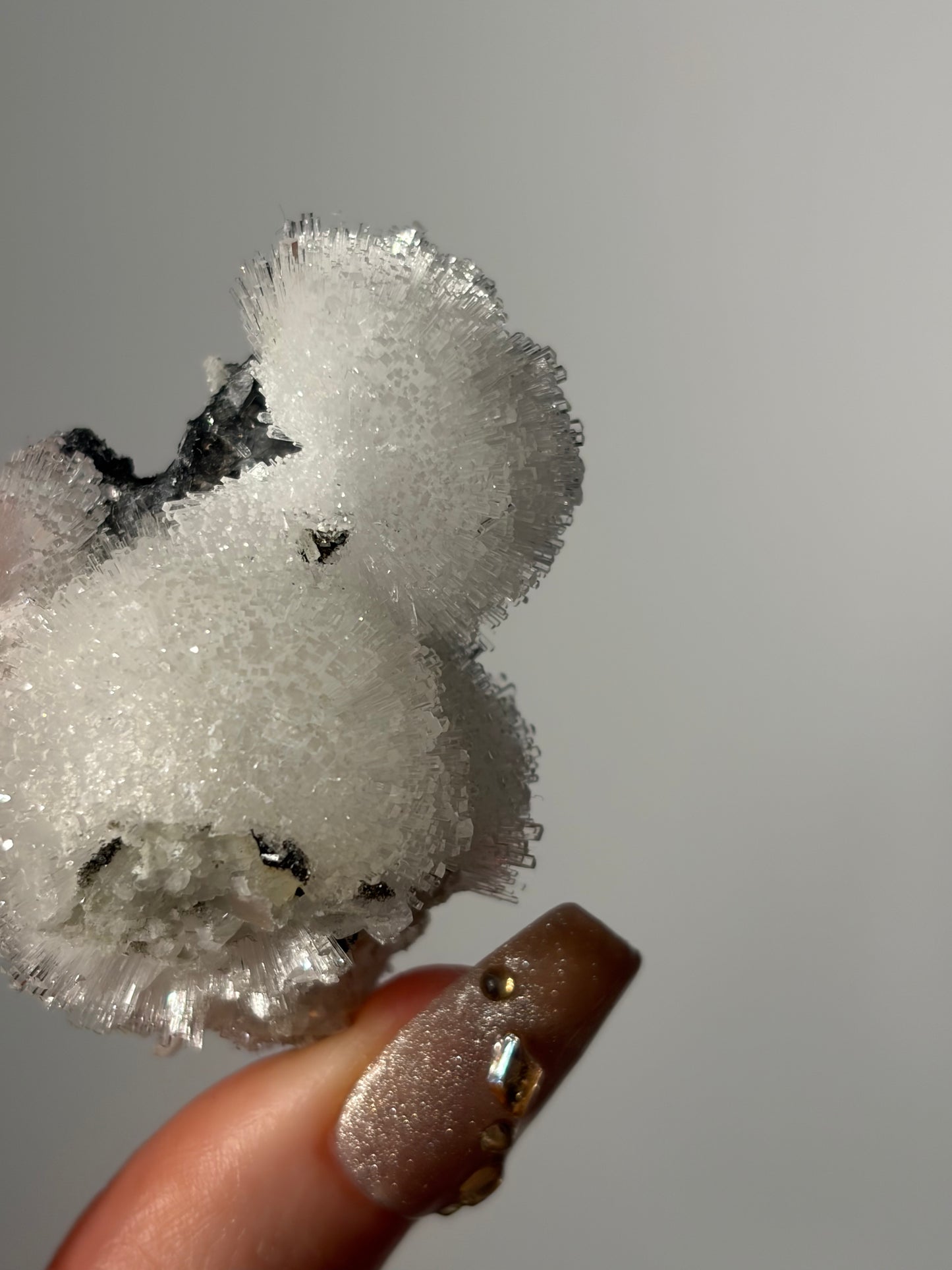 Natrolite Specimen with Quartz and Rhombohedral Calcite O