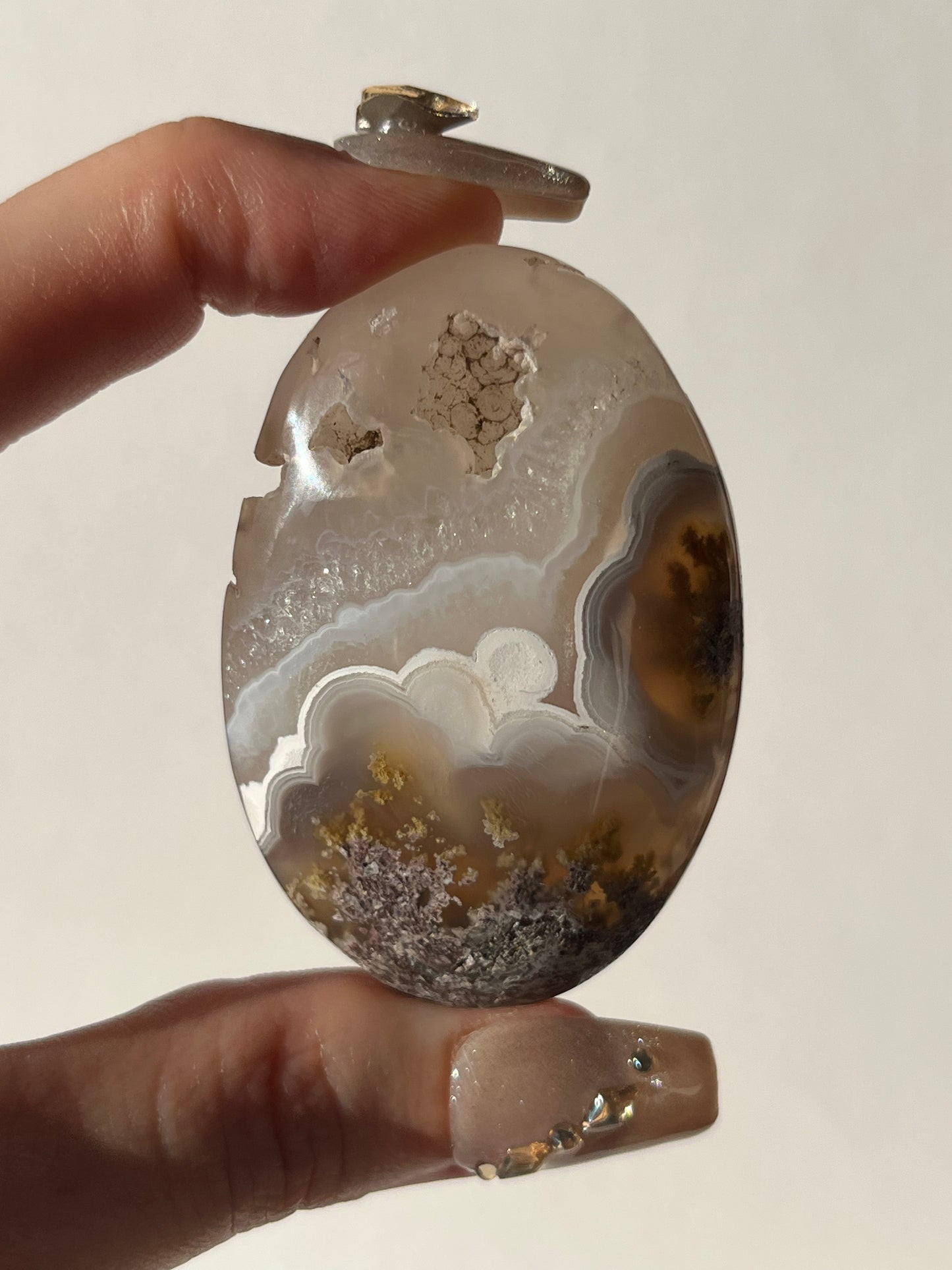 Nebula Agate with Scenic Moss Palmstone D