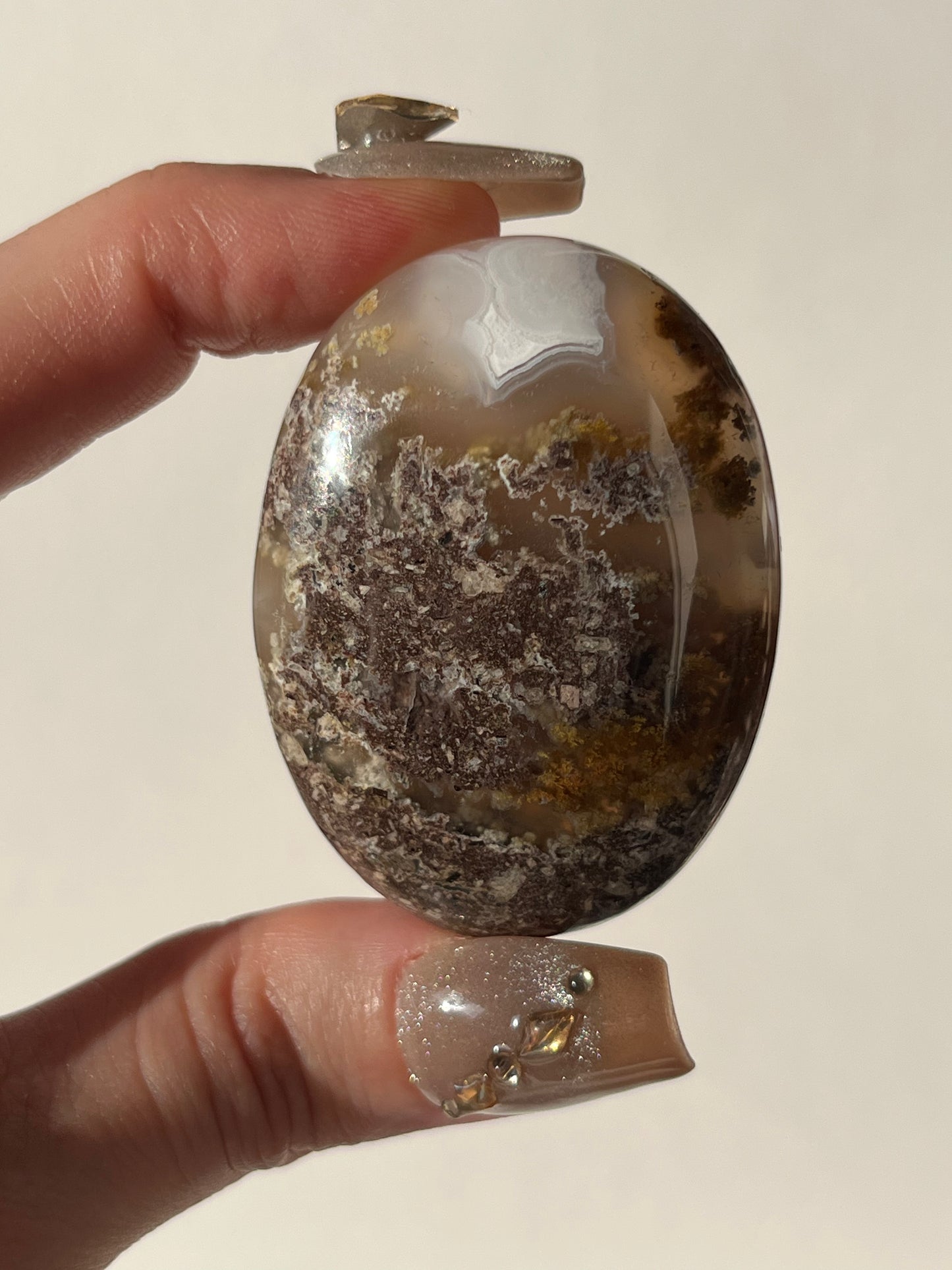 Druzy Nebula Agate with Scenic Moss Palmstone U
