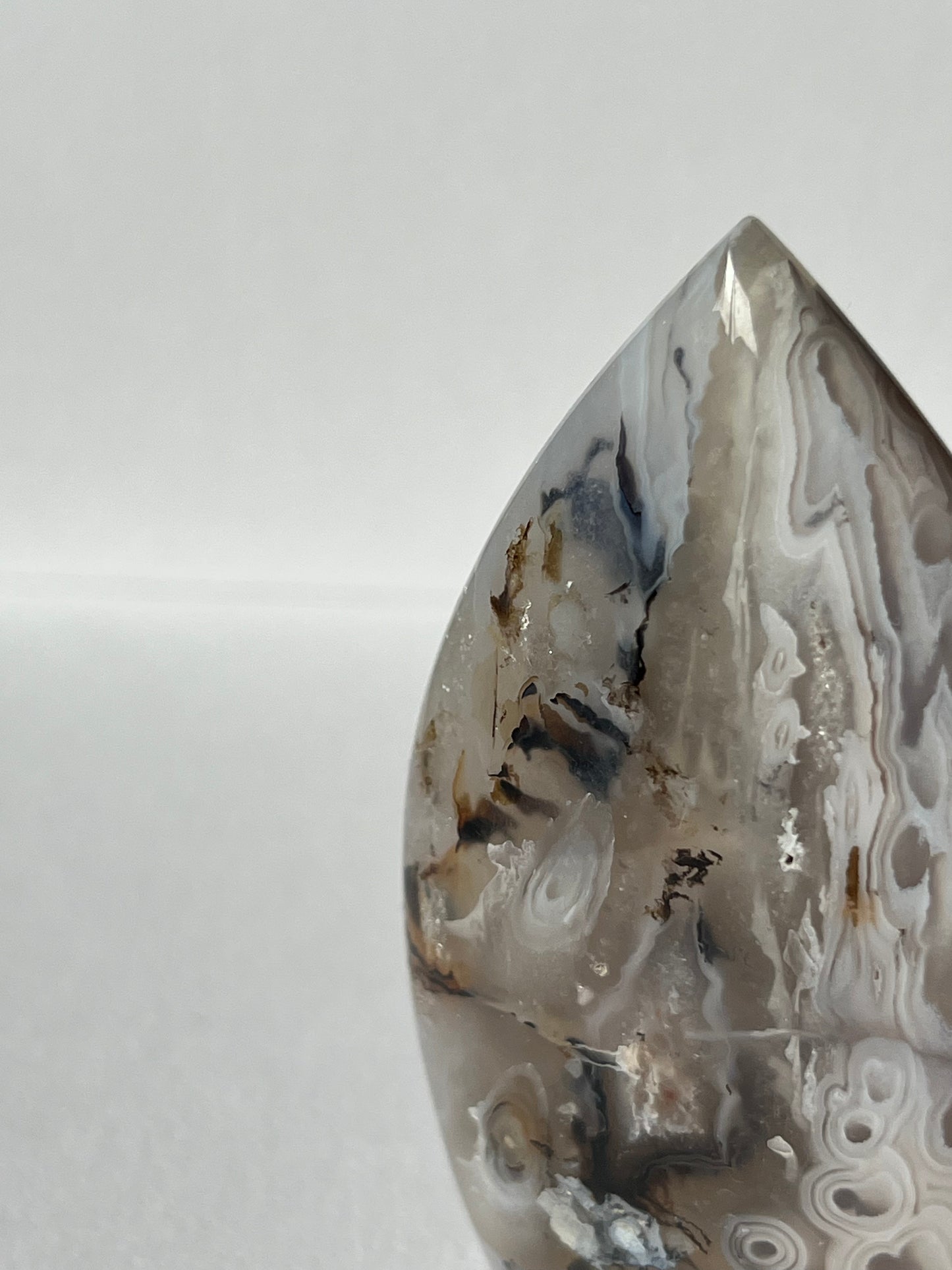 Orbicular Nebula Agate Flame with Dendritic Inclusions C