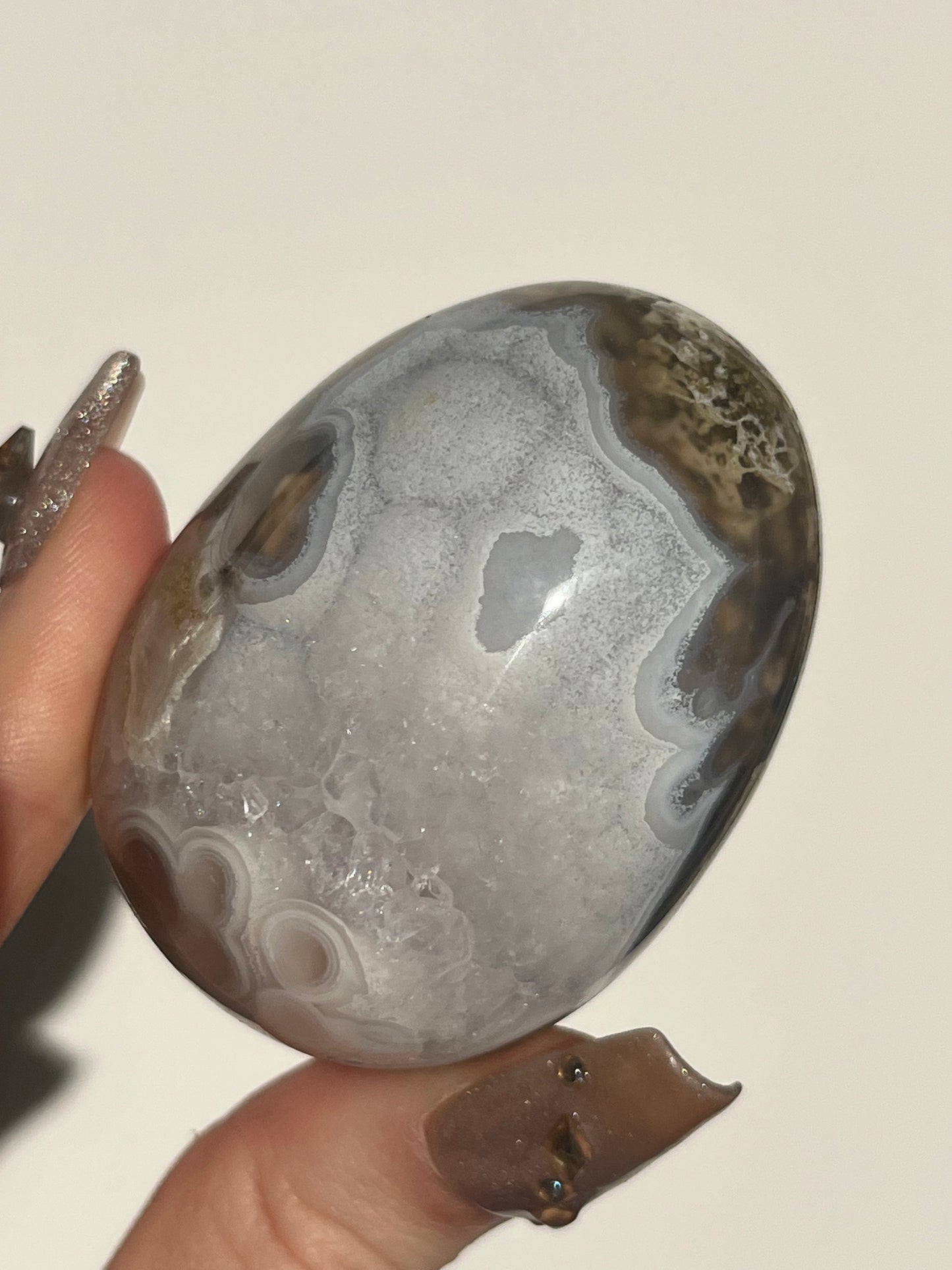 Orbicular Nebula Agate with Scenic Moss and Dendritic Inclusions Egg