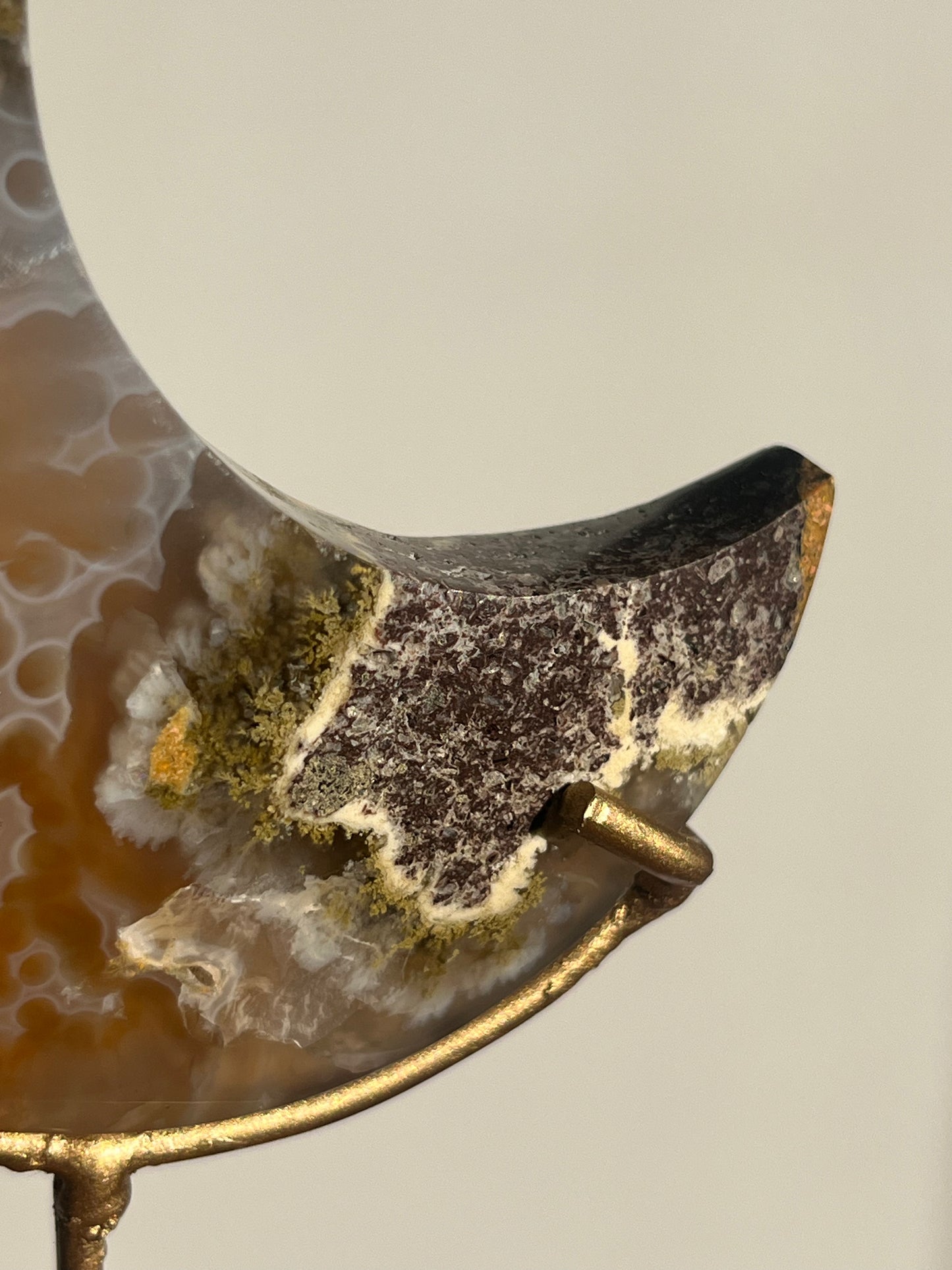 Nebula Agate, Scenic Moss & Natural Carnelian Moon Carving on Stand A