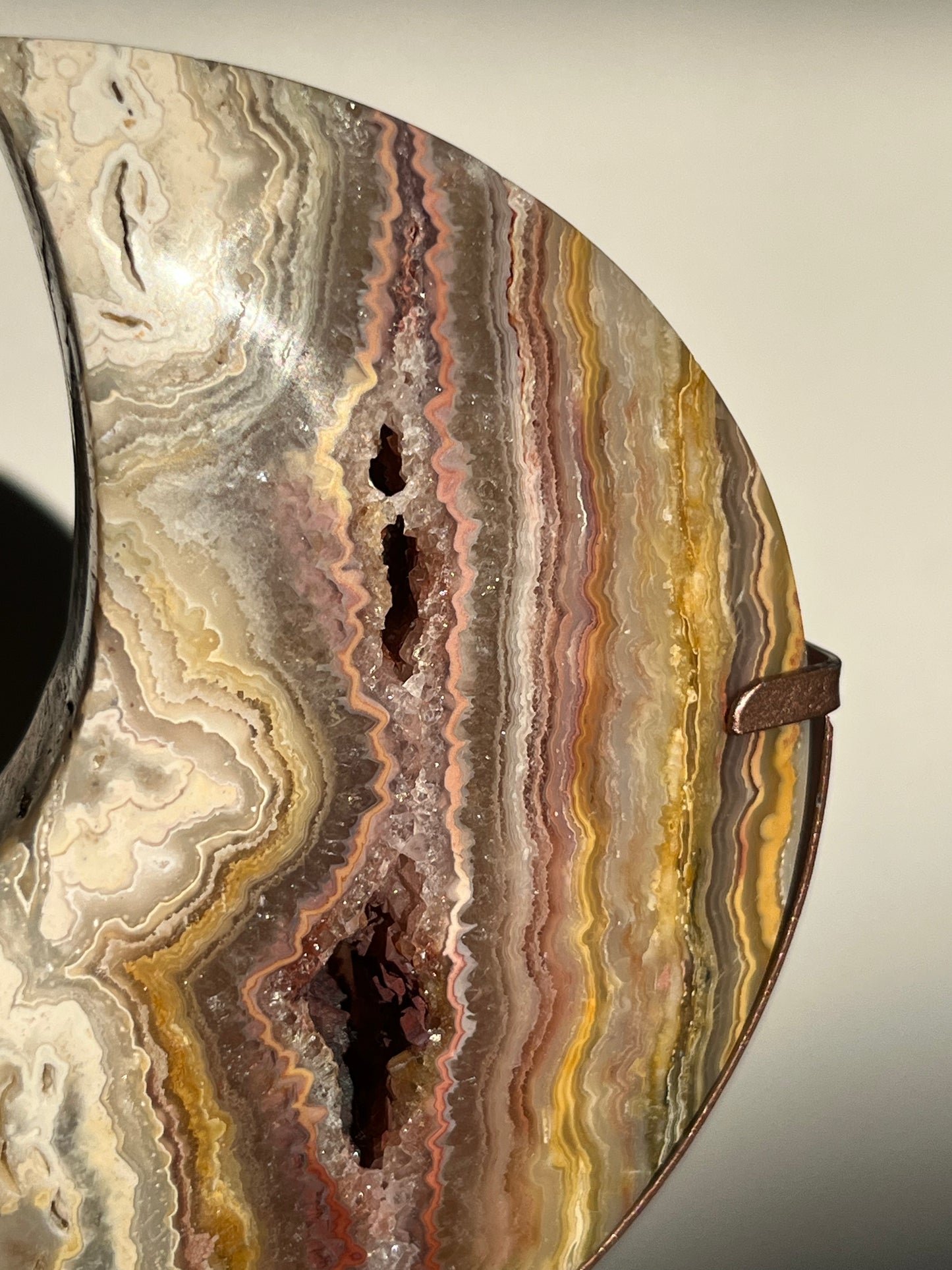 Golden x Pink Lace Agate Moon Carving on Rose Gold Coloured Stand C