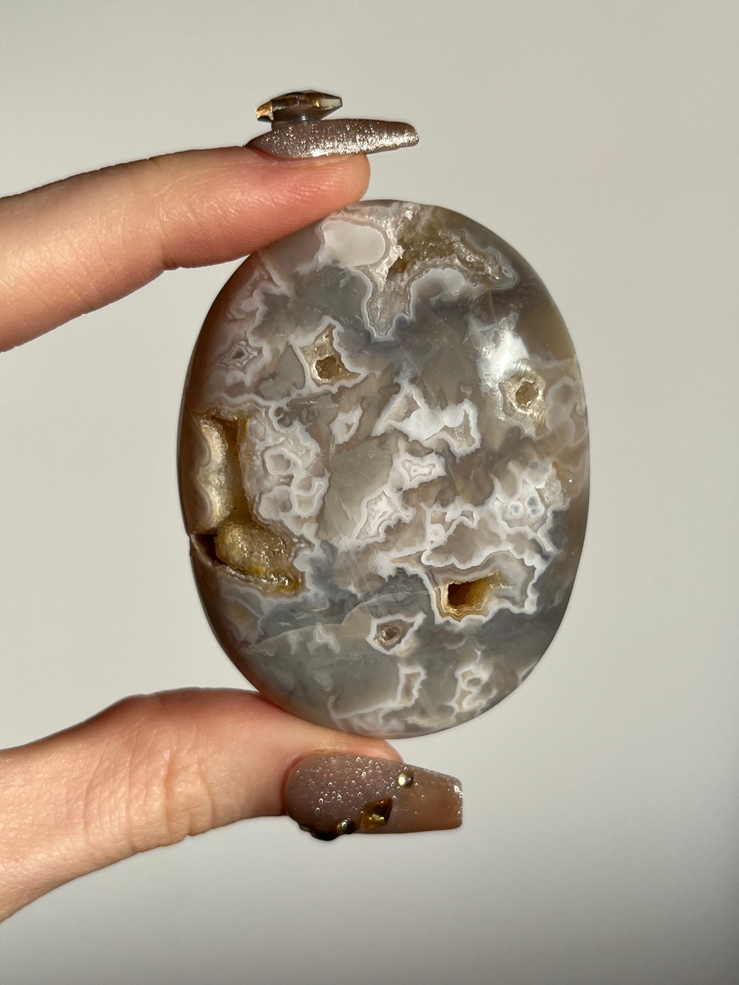 Soleia Agate Palmstone A