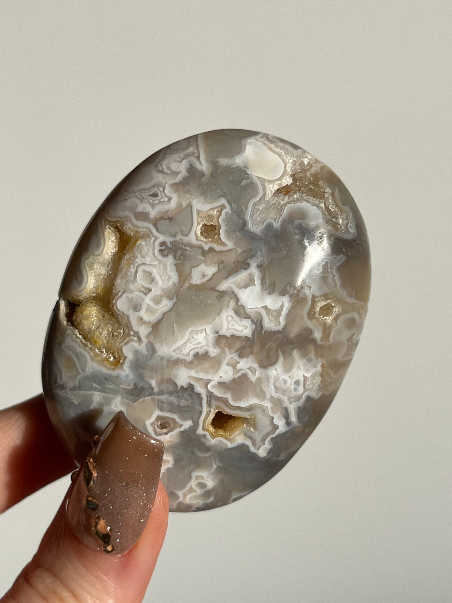 Soleia Agate Palmstone A