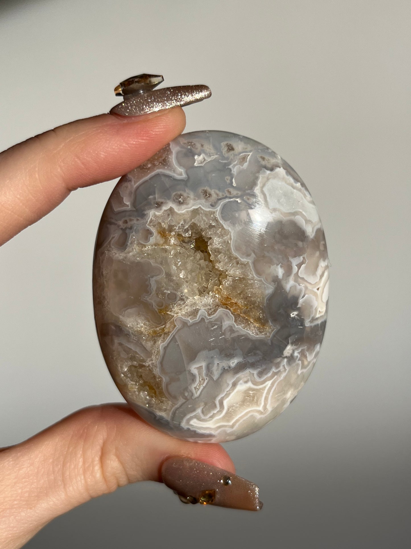 Soleia Agate Palmstone F