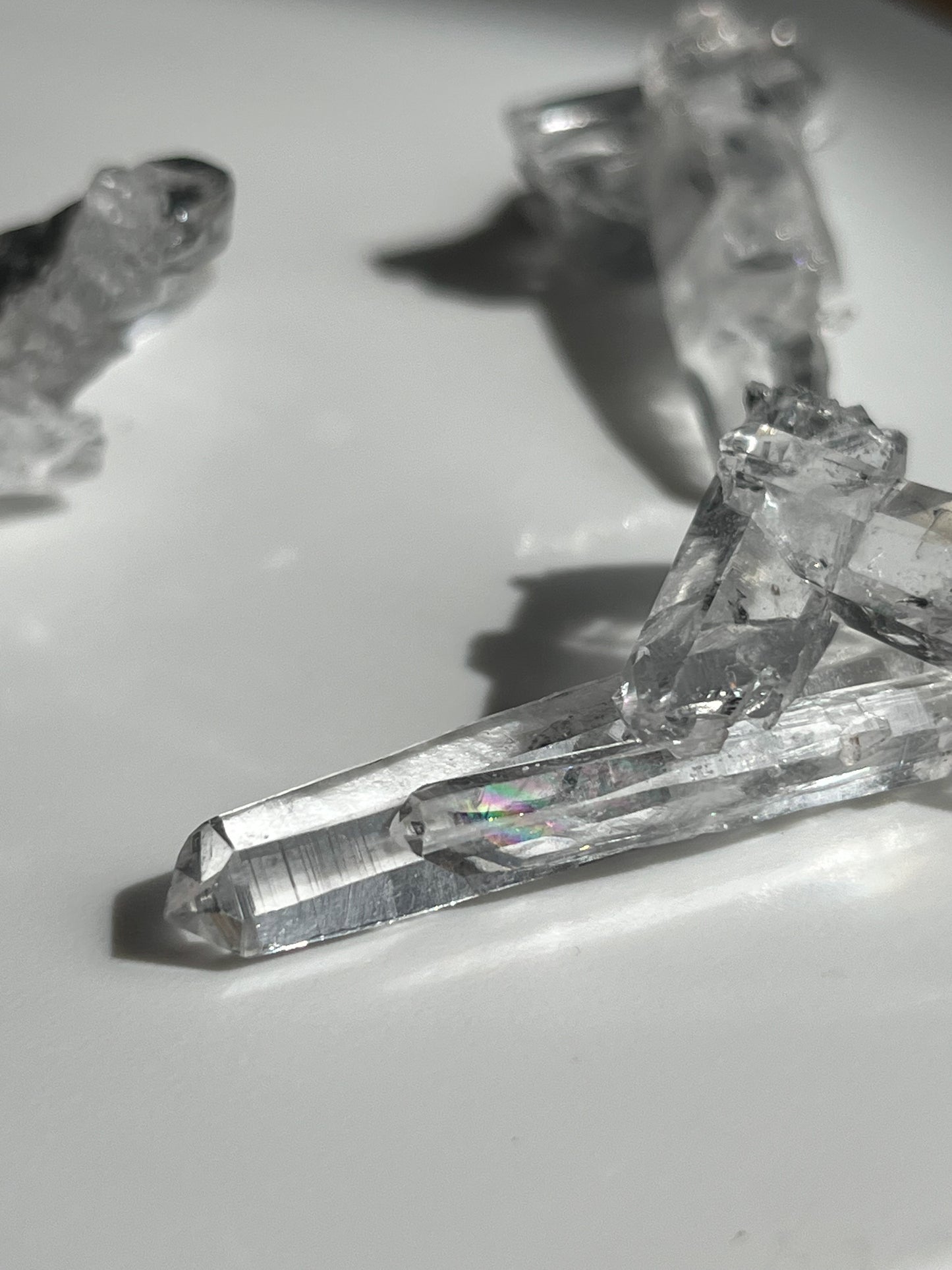 Sujetalibros en racimo de cuarzo transparente brasileño de 1,89 kg