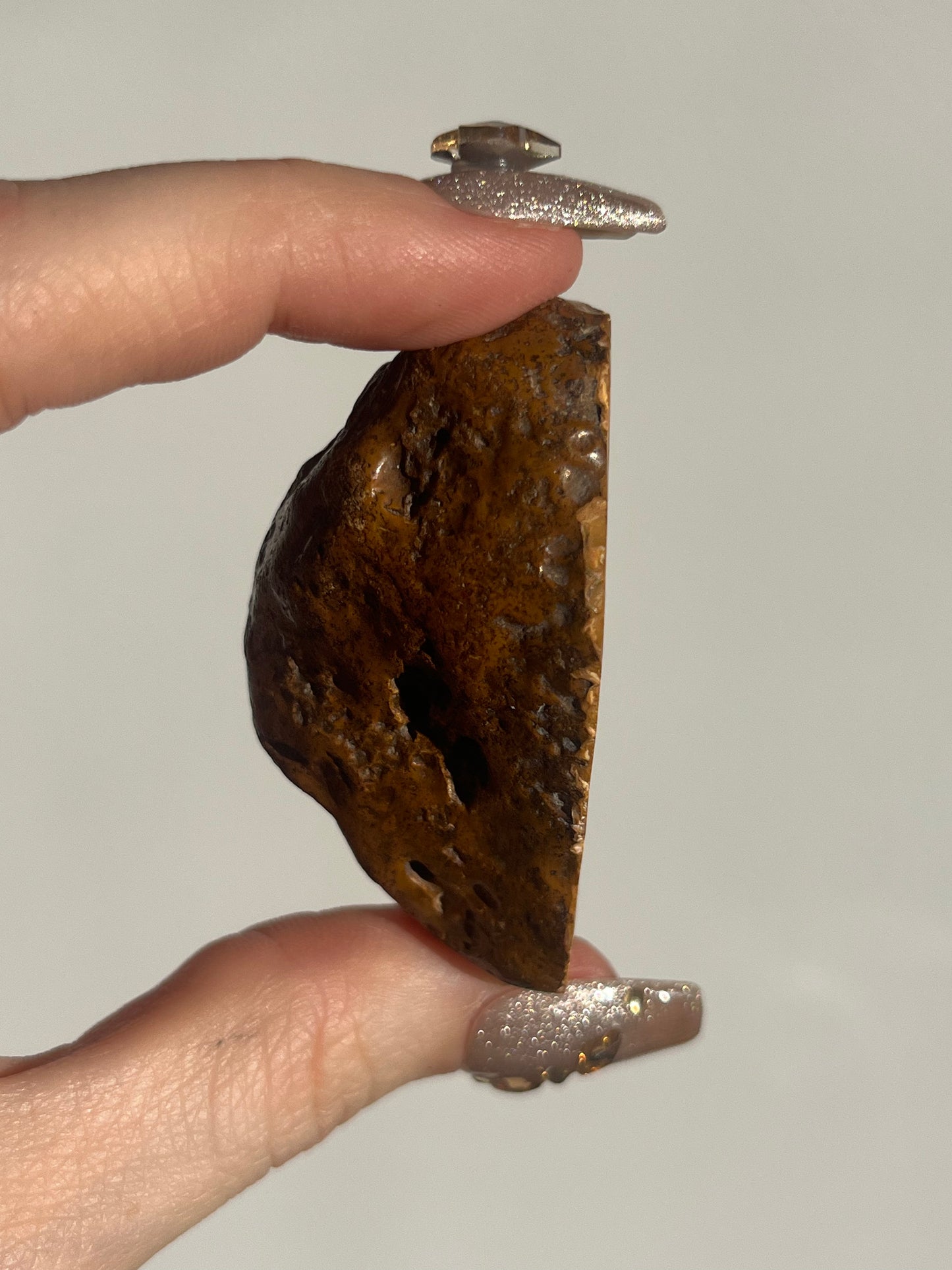 'Olive-Fire' West Indonesian Dark Brown Agate w/ Parallax Effect Pair C