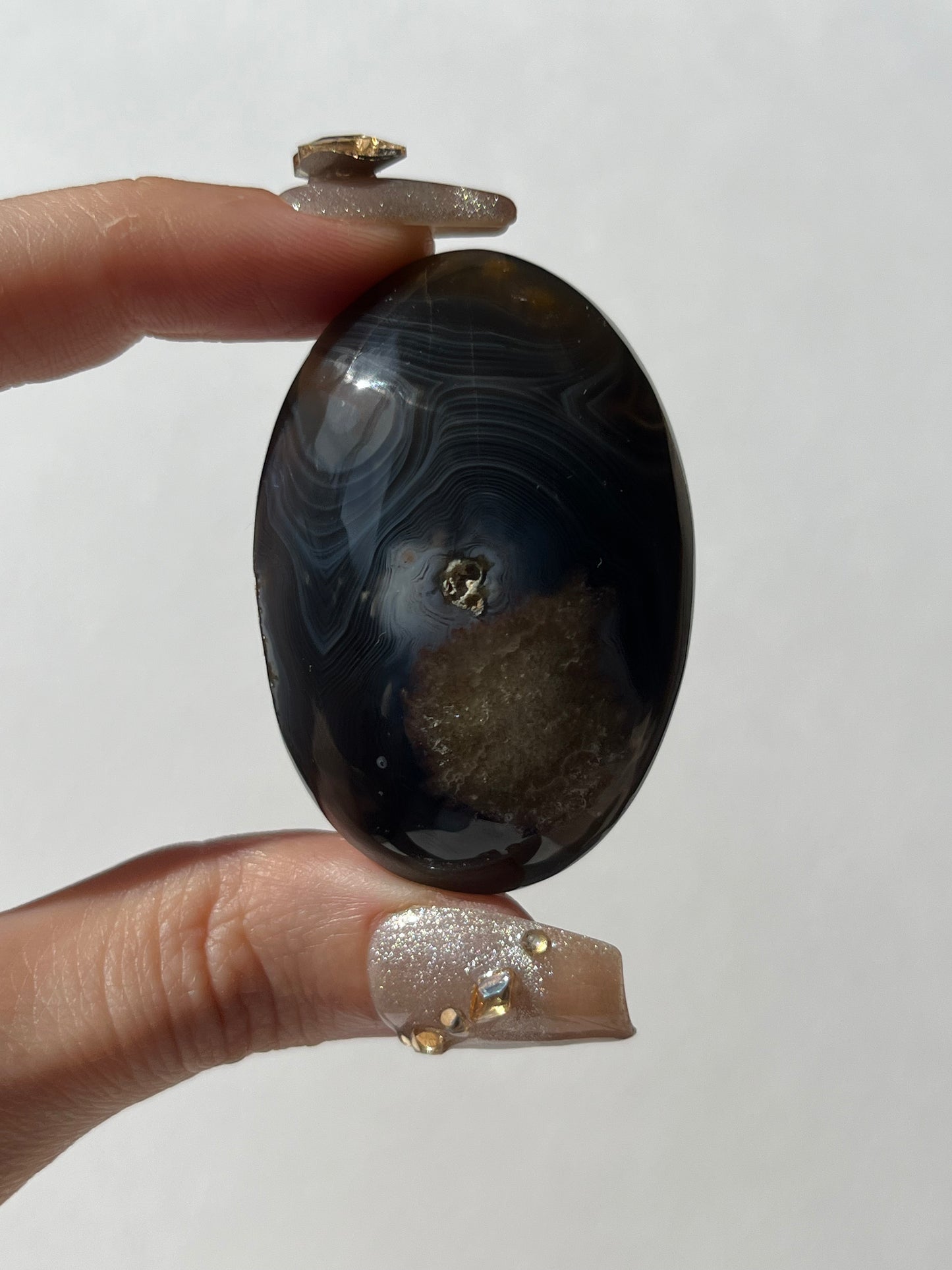 Yellow and Blue Banded Agate Palmstone with Parallax Effect B