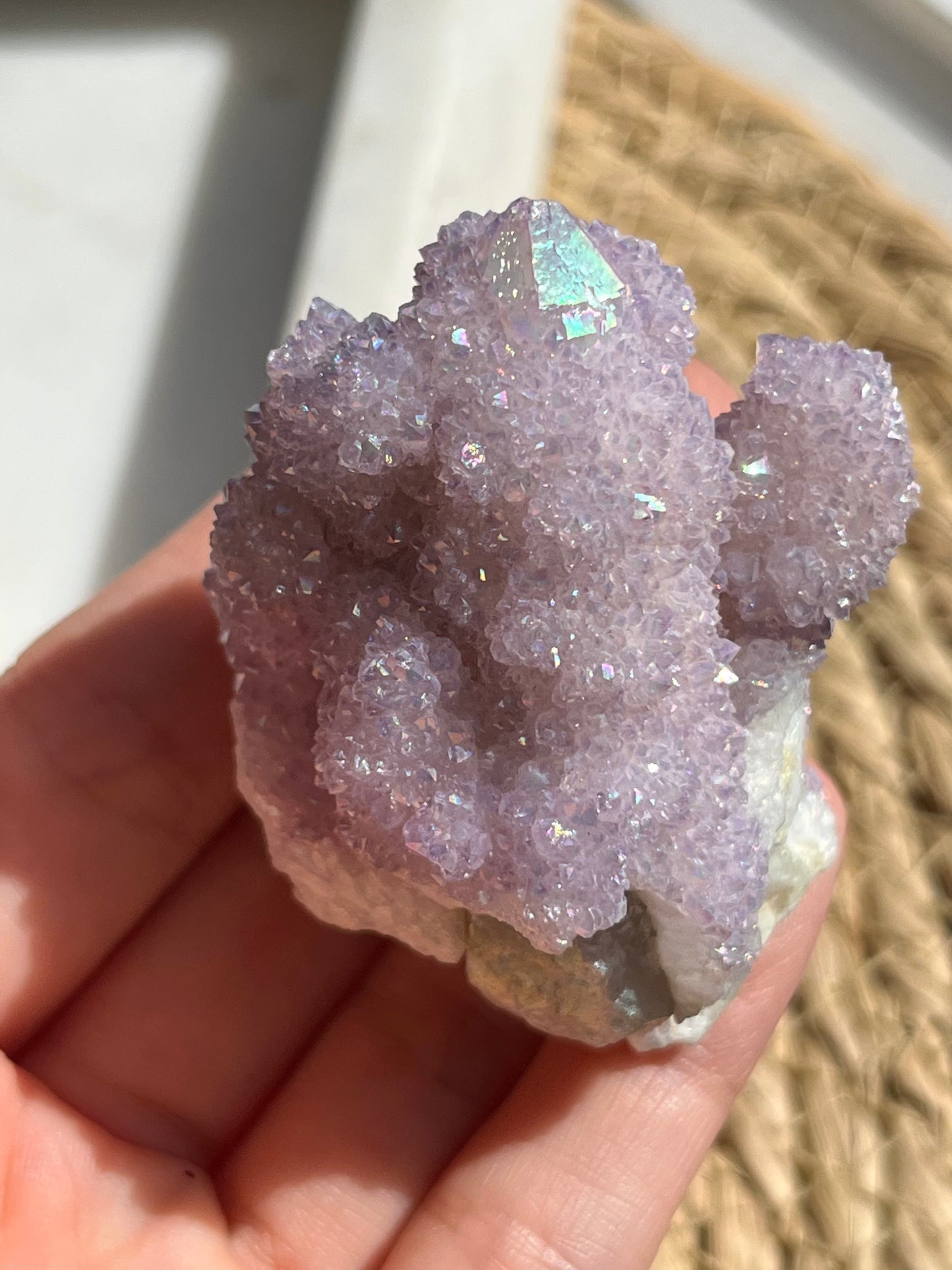Aura Spirit Amethyst Cluster (elegido intuitivamente)