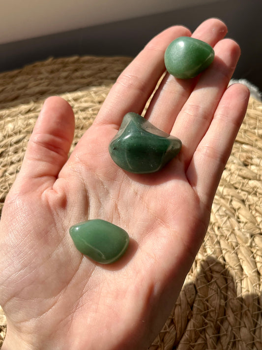 Piedra rodada aventurina verde