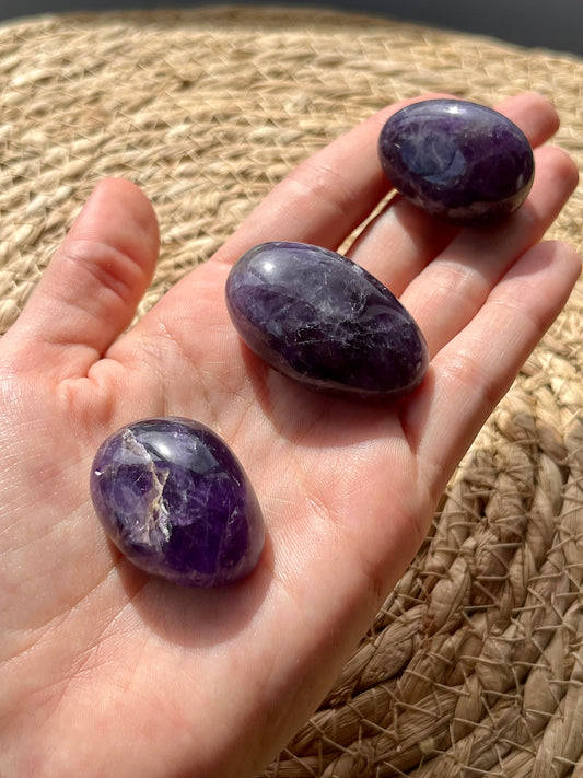 Piedra rodada amatista