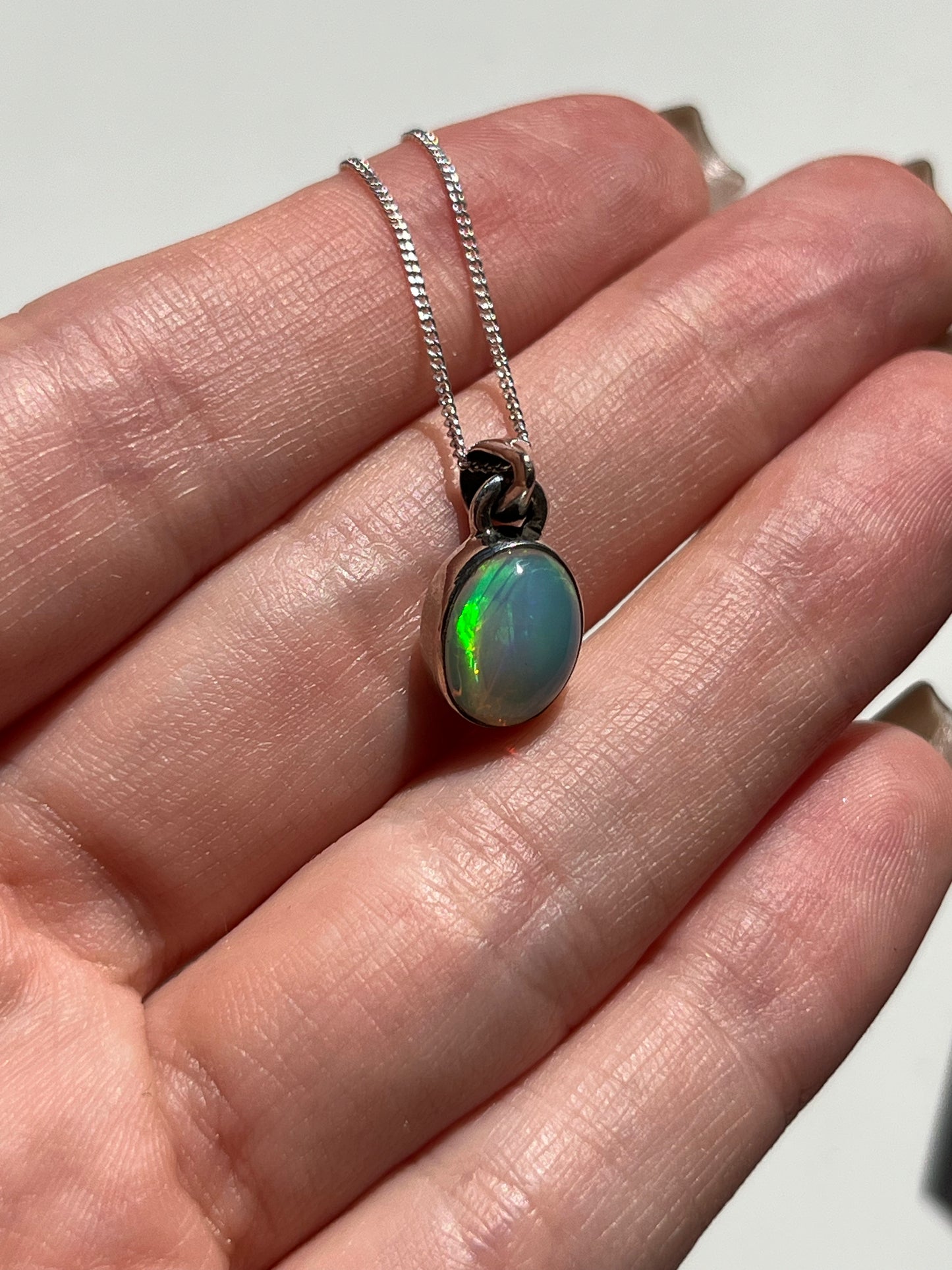 A Grade Ethiopian Opal Sterling Silver Pendant & Chain #C