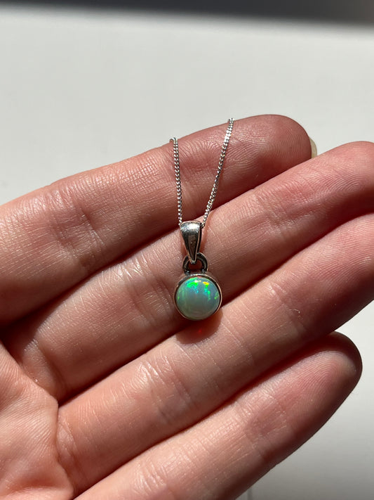 A Grade Ethiopian Opal Sterling Silver Pendant & Chain #G