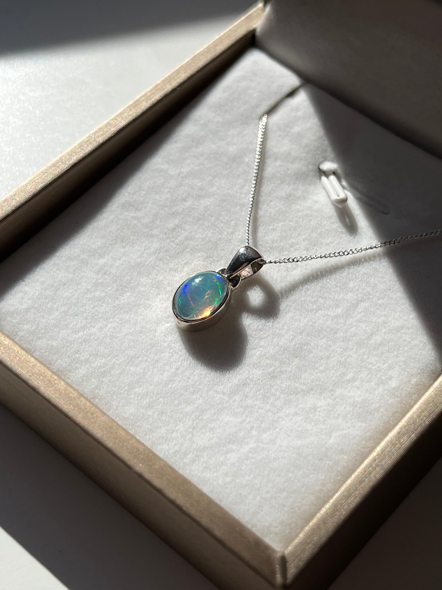 A Grade Ethiopian Opal Sterling Silver Pendant & Chain #H