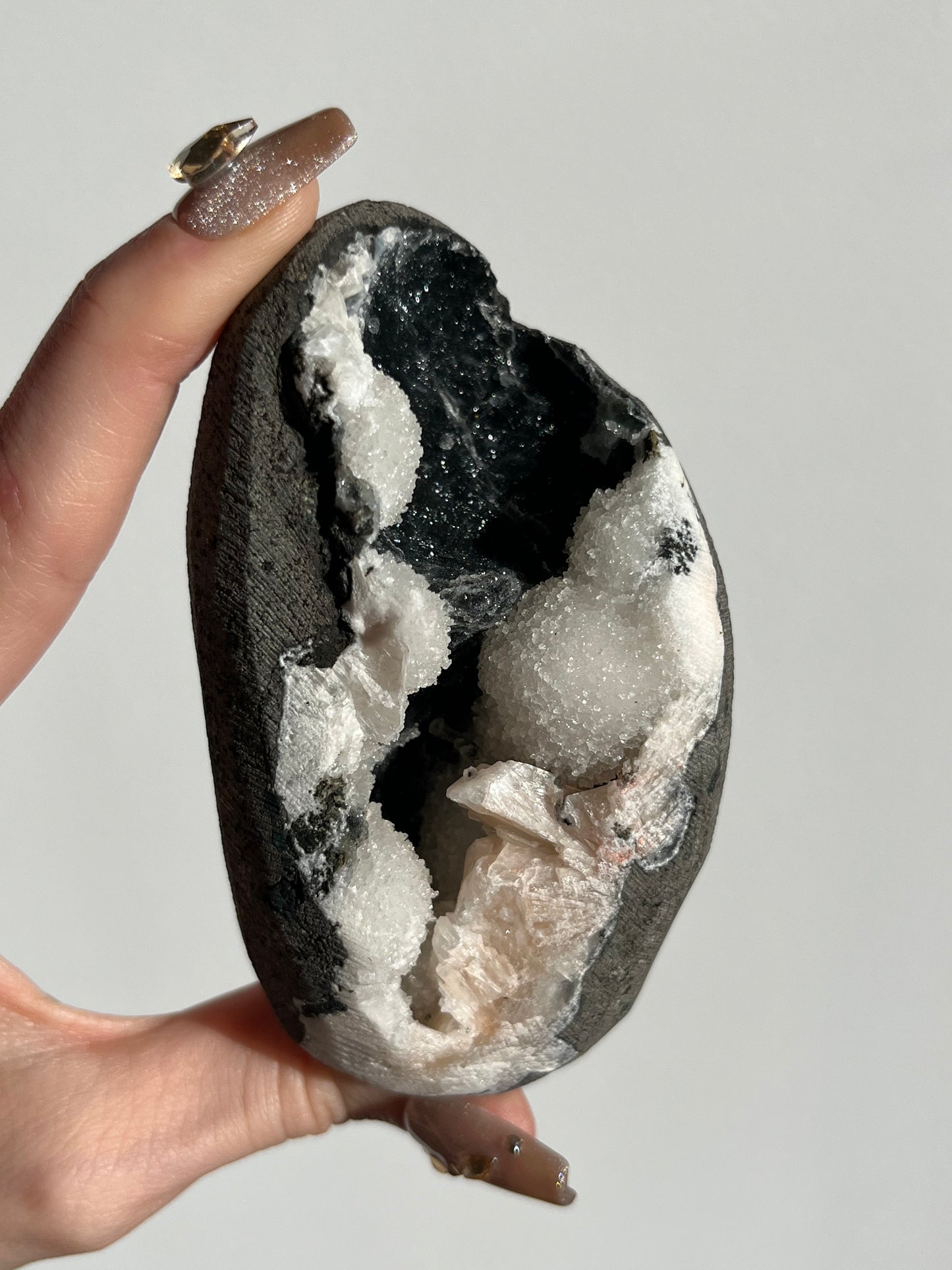 Black Chalcedony with Peach Stilbite and White Druzy Chalcedony Geode Cave in Basalt R