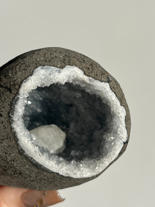 Grey Apophyllite with Calcite Geode Cave in Basalt AA