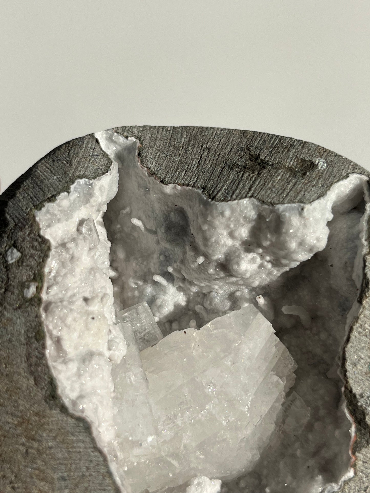 Pseudostalactitic White Chalcedony with Apophyllite Geode Cave in Basalt AD
