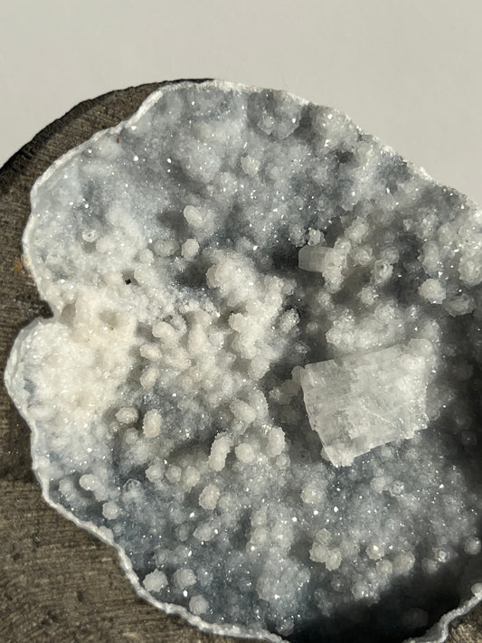 Pseudostalactitic Grey Chalcedony with Apophyllite Geode Cave in Basalt AR