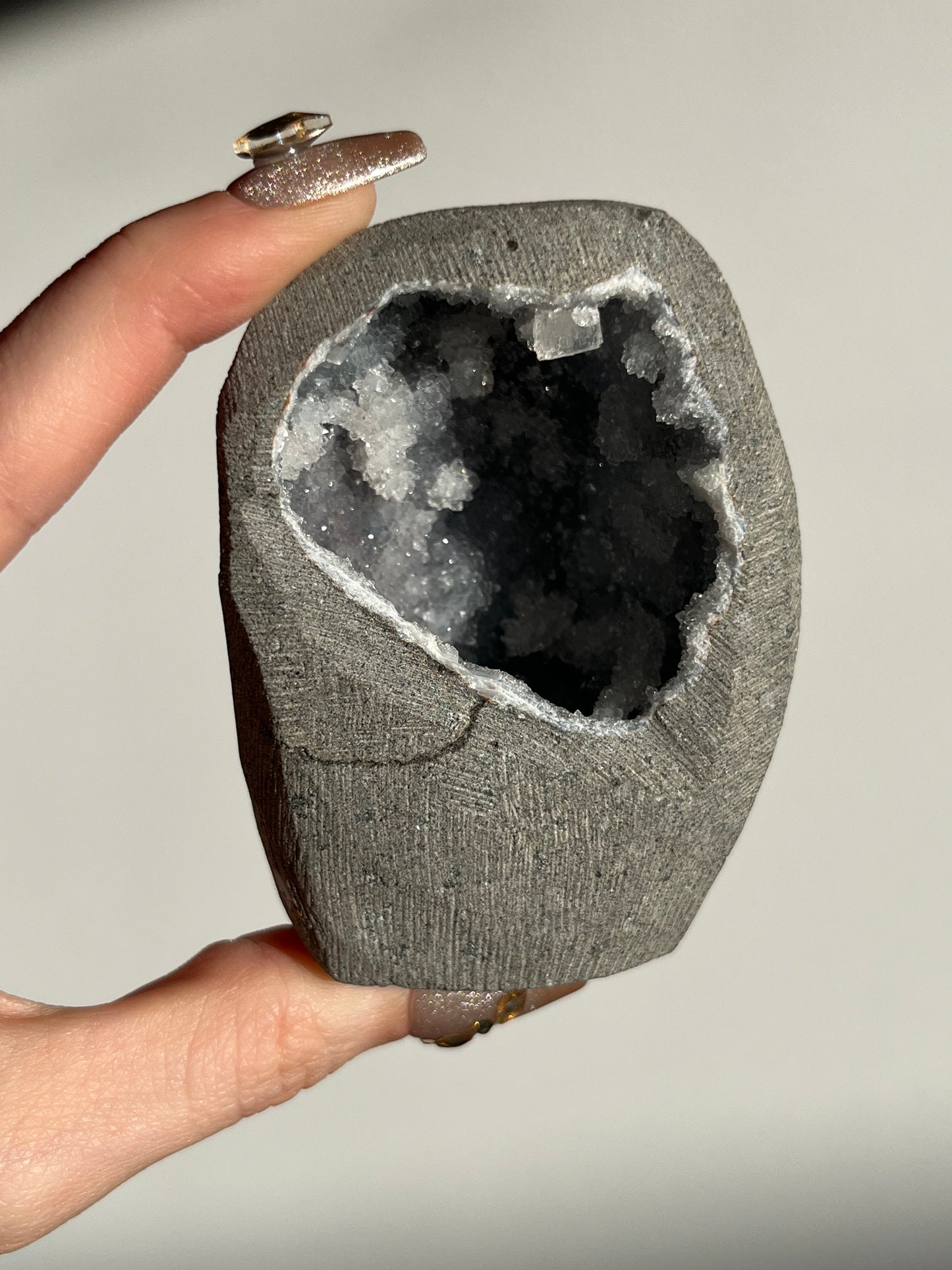 Pseudostalactitic Quartz with Chalcedony Geode Cave in Basalt AV