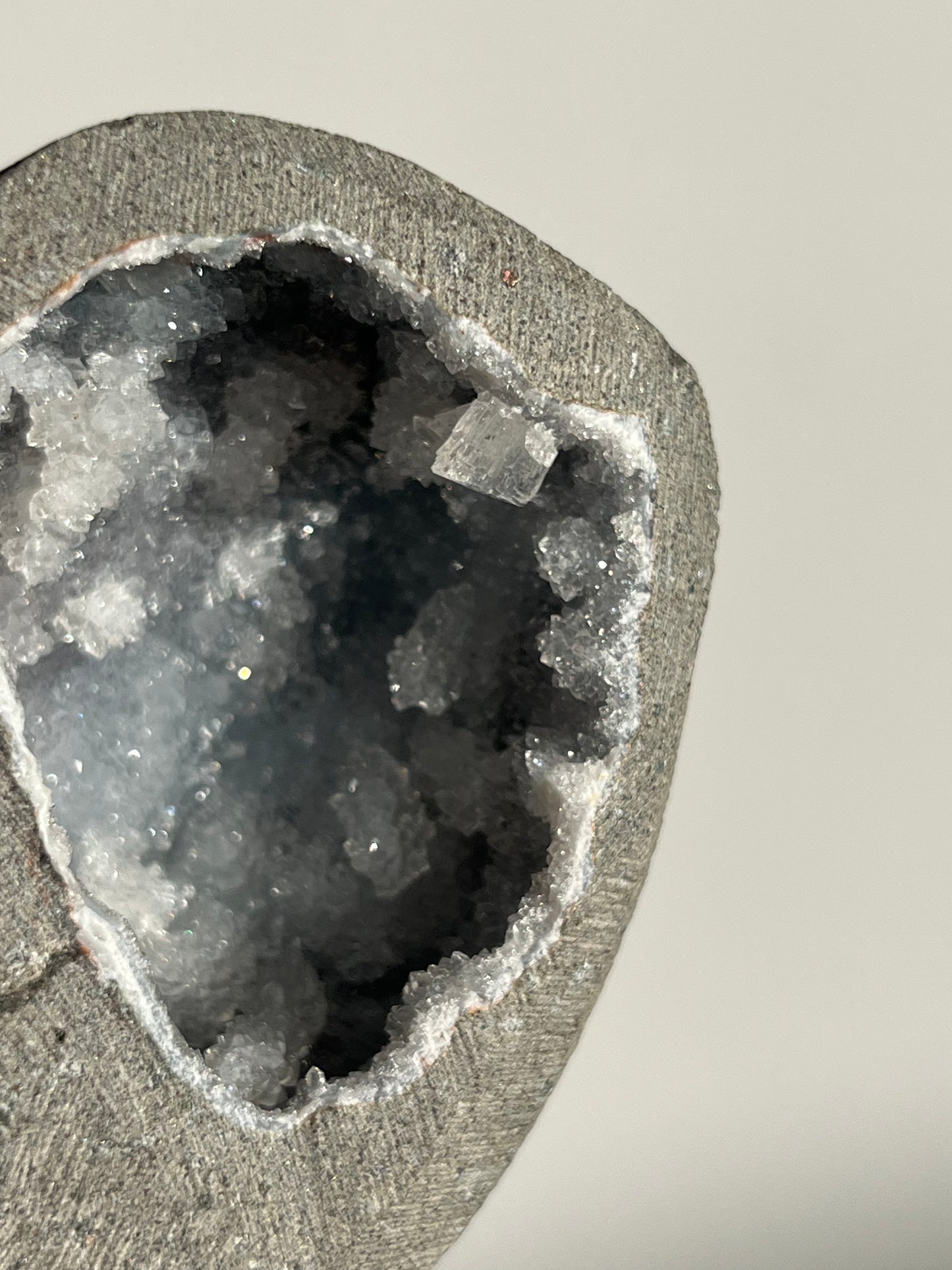Pseudostalactitic Quartz with Chalcedony Geode Cave in Basalt AV