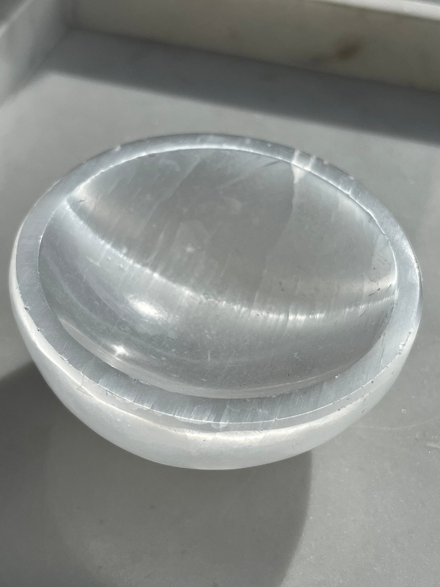 Selenite Cleansing & Charging Bowl (Slight Surface Marks)