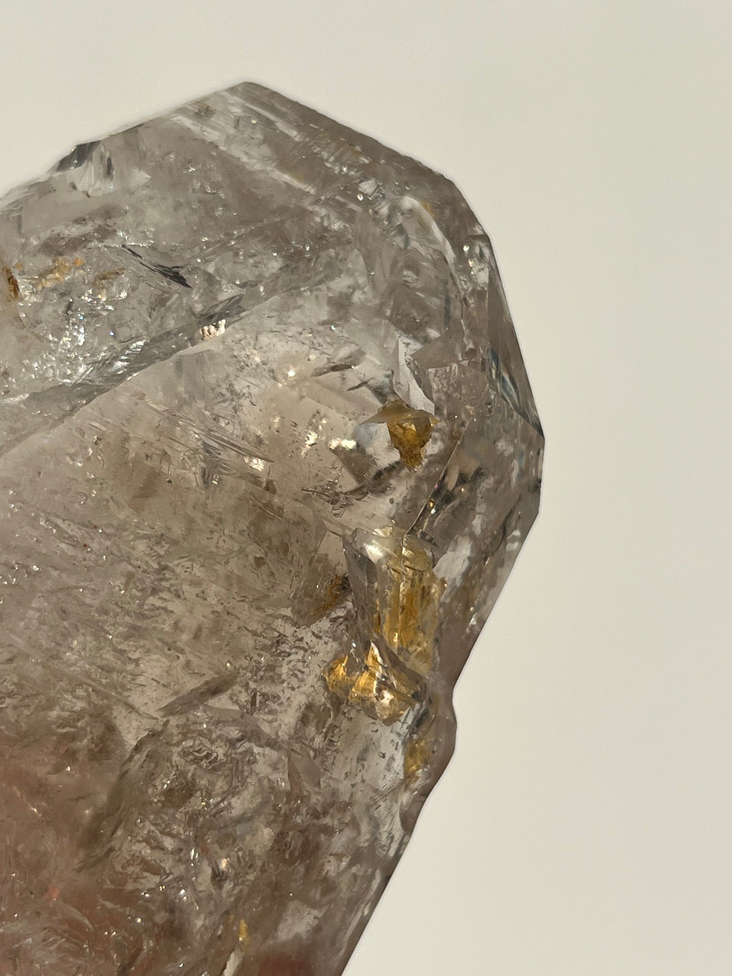 Fenster Diamond Quartz Specimen with Clay Inclusions & Several Moving Enhydros